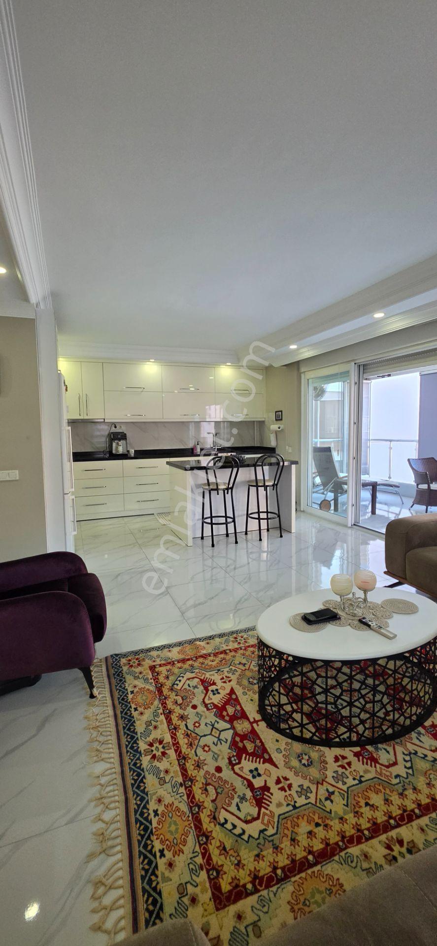 Side Site İçerisinde Satılık 2+1 Yazlık Ebeveyn Banyolu Masrafsız Site İçerisinde Havuzlu — fotoğraf 5