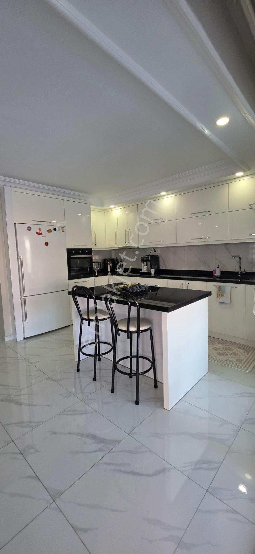 Side Site İçerisinde Satılık 2+1 Yazlık Ebeveyn Banyolu Masrafsız Site İçerisinde Havuzlu — fotoğraf 9
