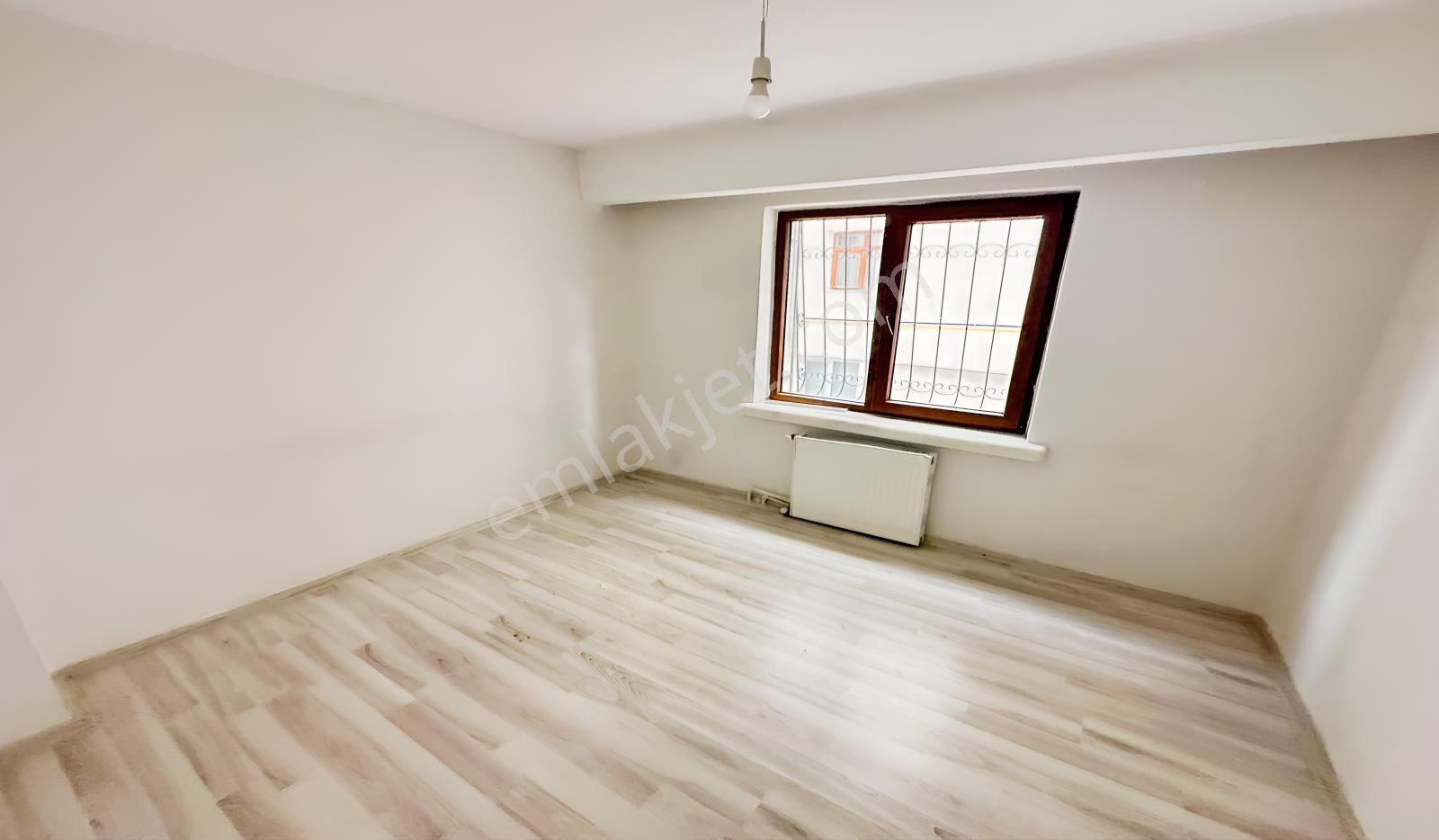 Esertepe'de Bankalar Caddesi Yakını 3+1 Yüksek Giriş Geniş Daire — fotoğraf 17
