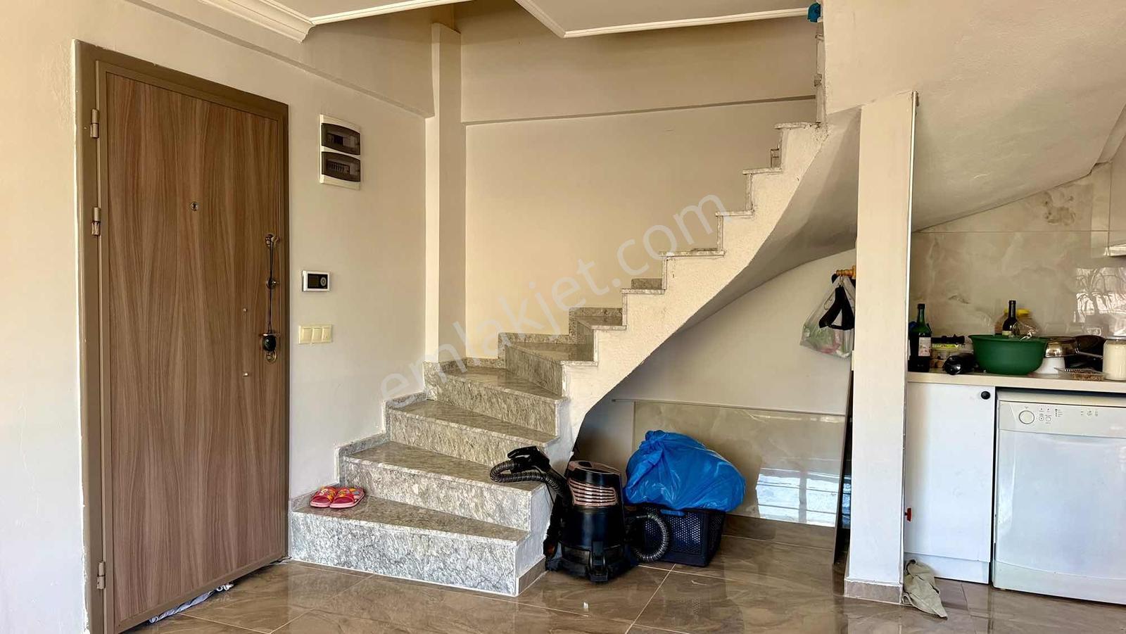 Dikili Merkezde Satılık Köşe Dubleks — fotoğraf 16