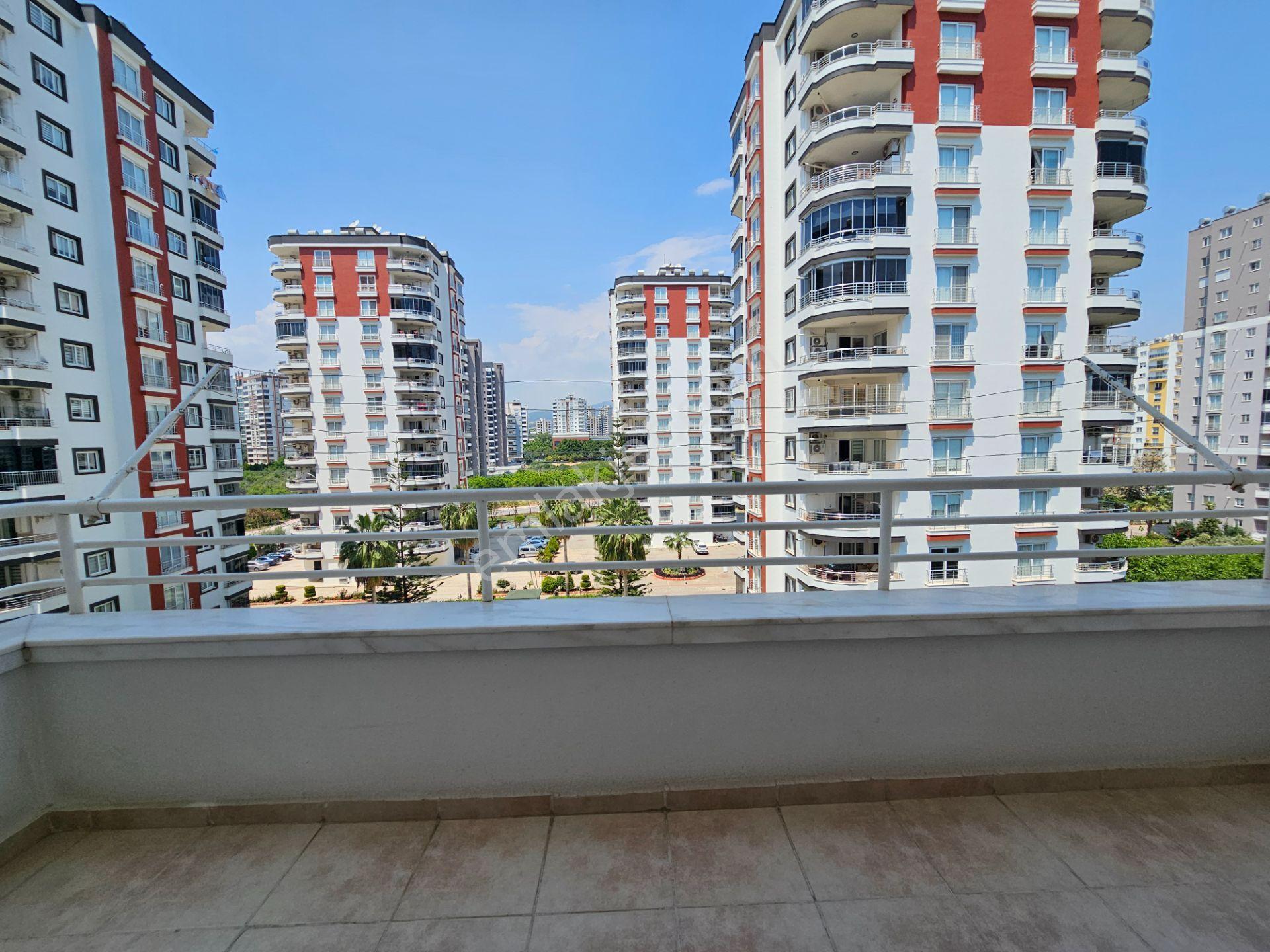 Mezitli Merkez Mah.de Site İçinde Satılık 3+1 Daire — fotoğraf 24
