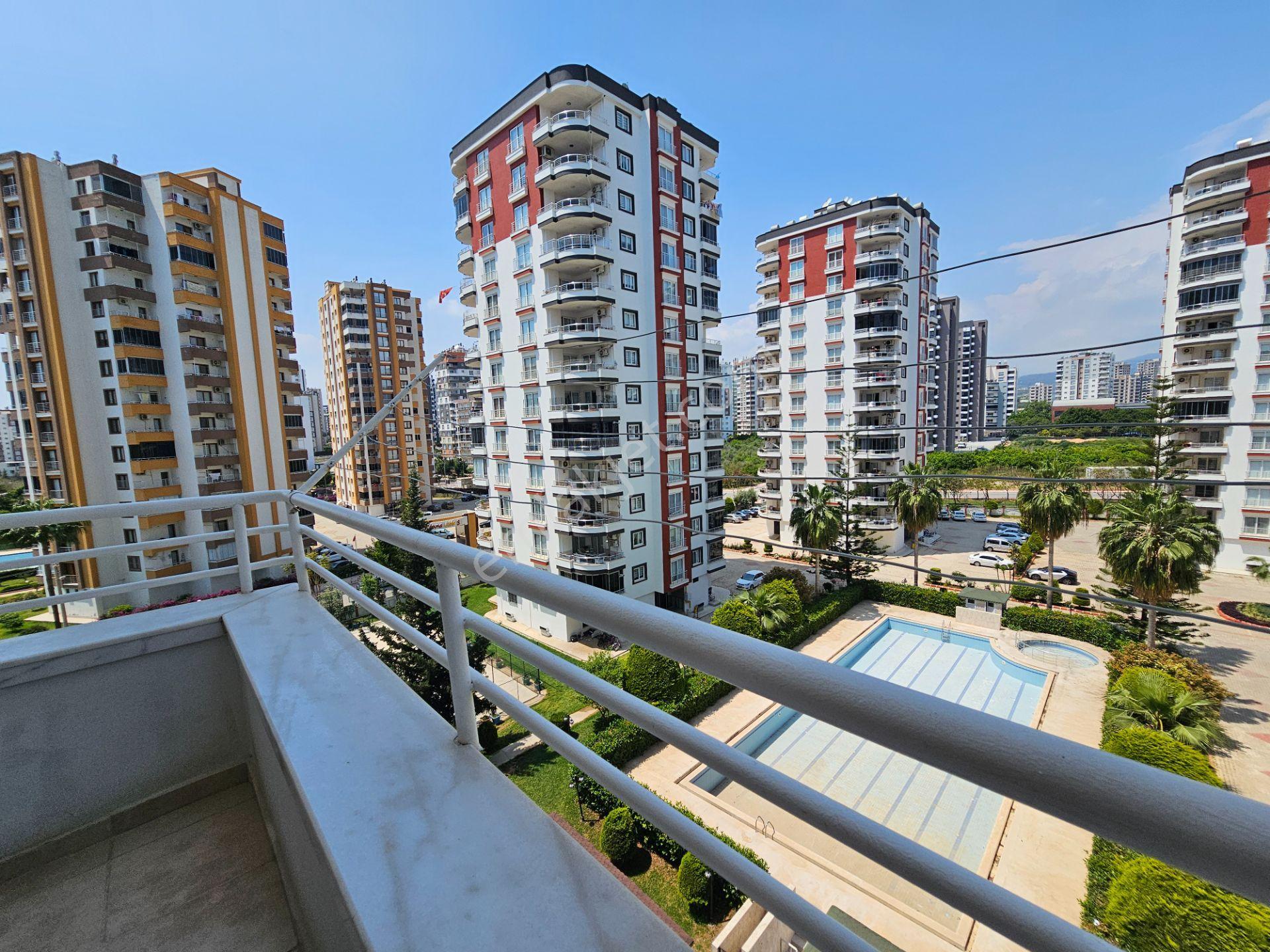 Mezitli Merkez Mah.de Site İçinde Satılık 3+1 Daire — fotoğraf 25