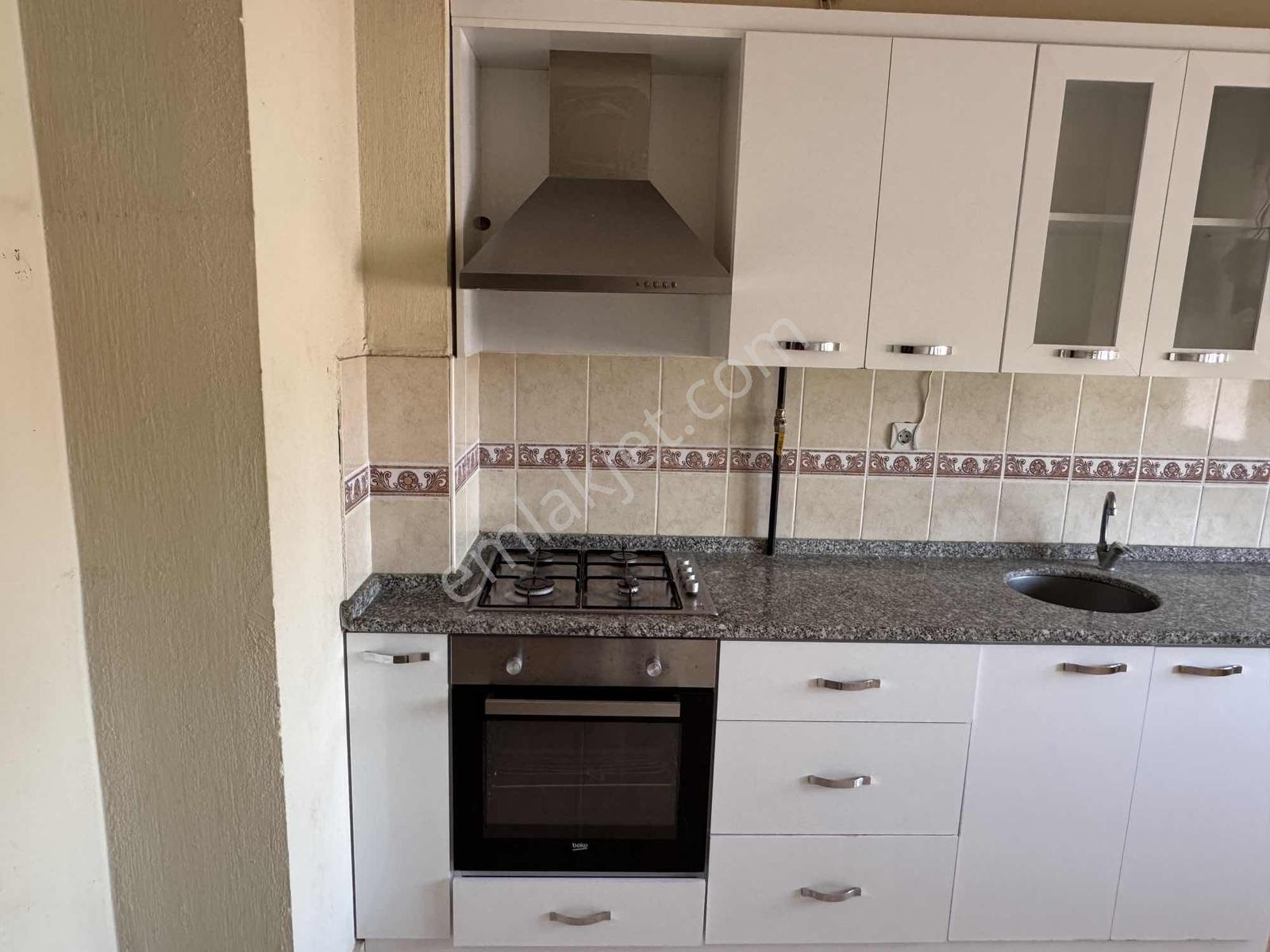 Net Emlaktan Ara Kat Güney Cephe Bakımlı Satılık Daire — fotoğraf 15
