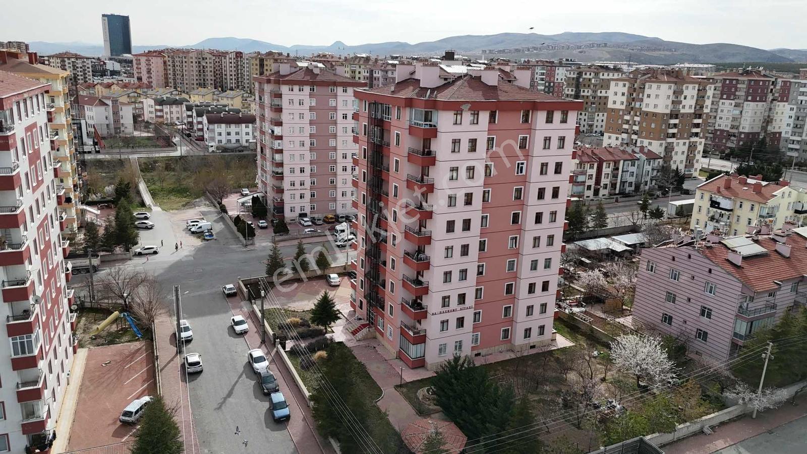 Net Emlaktan Ara Kat Güney Cephe Bakımlı Satılık Daire — fotoğraf 25