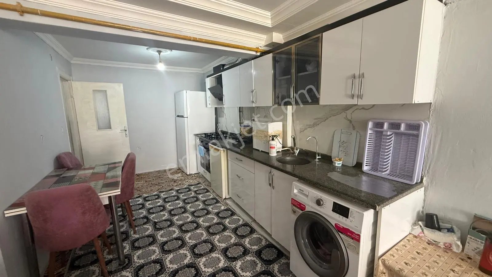 Rba'dan Emek Mh. Satılık Masarfsız 2+1 Daire — fotoğraf 3