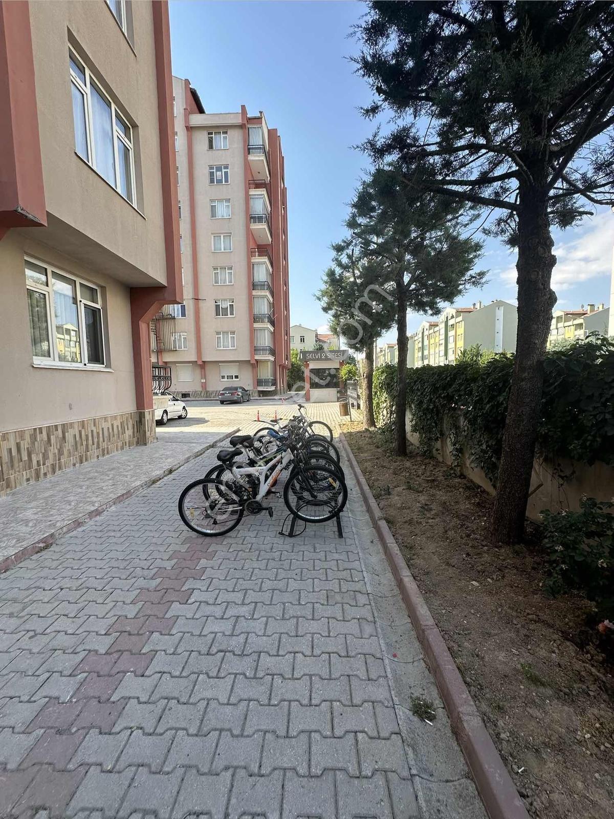 Konplus'tan Yazırda Tramvay Yanı Satılık 7+1 Daire — fotoğraf 7