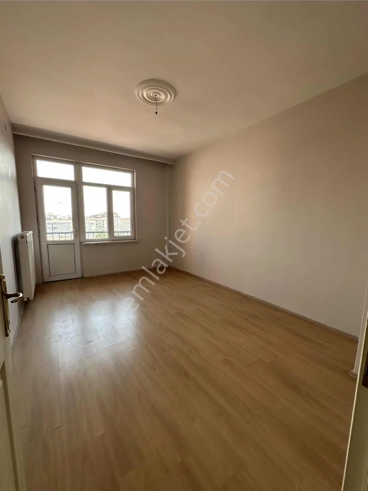 Konplus'tan Yazırda Tramvay Yanı Satılık 7+1 Daire — fotoğraf 38
