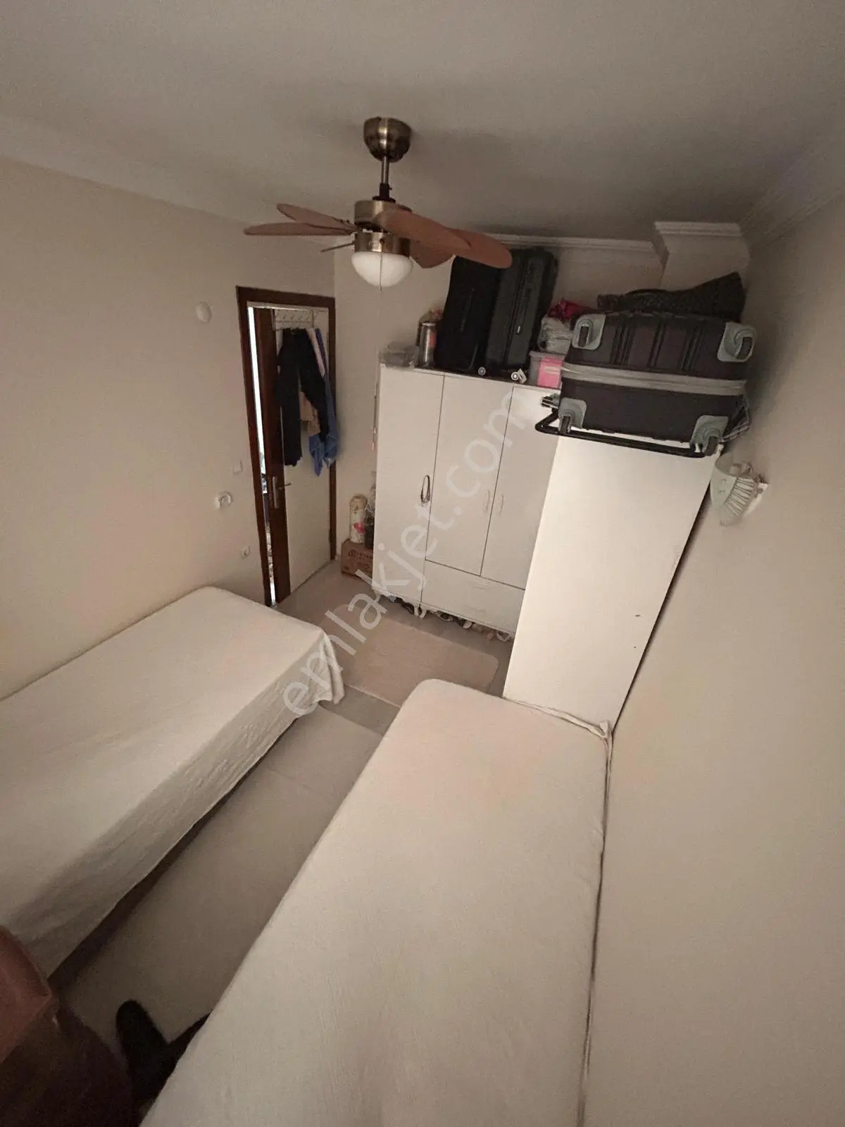 Davutlar Merkezde Eşyalı, Taşınmaya Hazır 1+1 Geniş Balkonlu Satılık Daire — fotoğraf 11