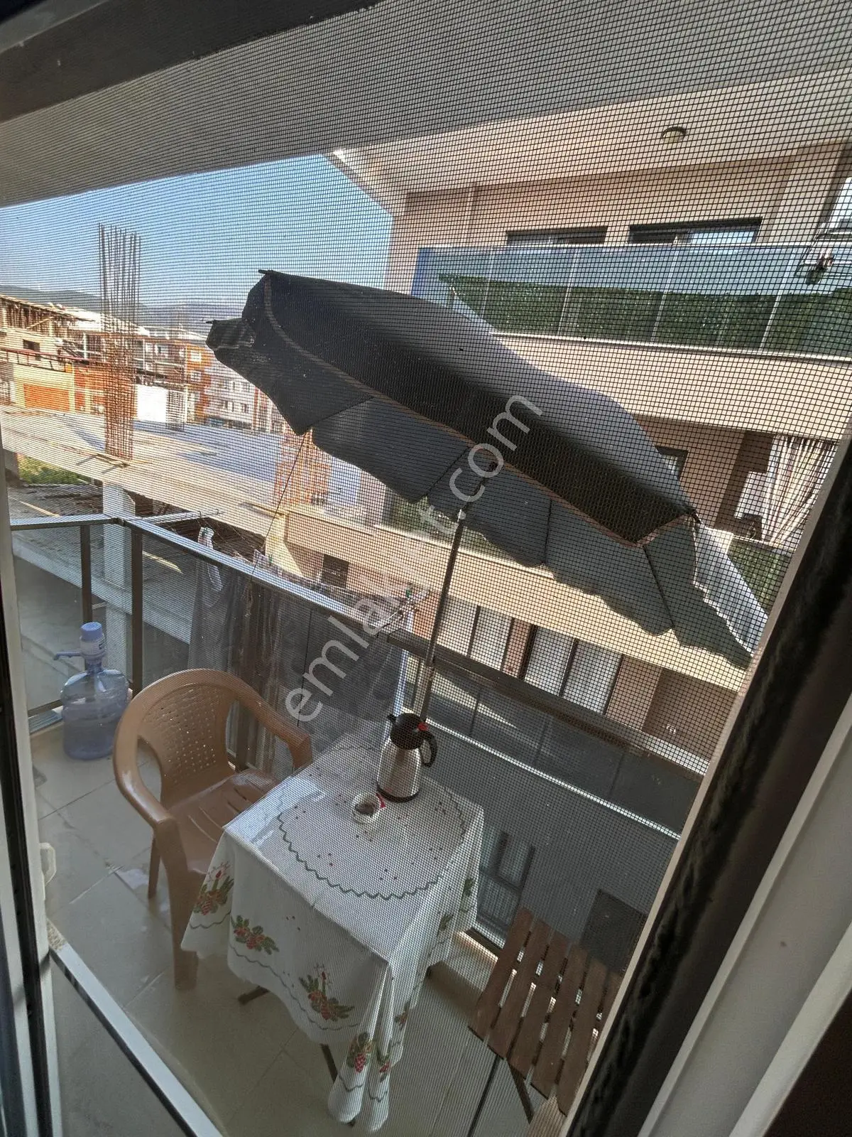Davutlar Merkezde Eşyalı, Taşınmaya Hazır 1+1 Geniş Balkonlu Satılık Daire — fotoğraf 20