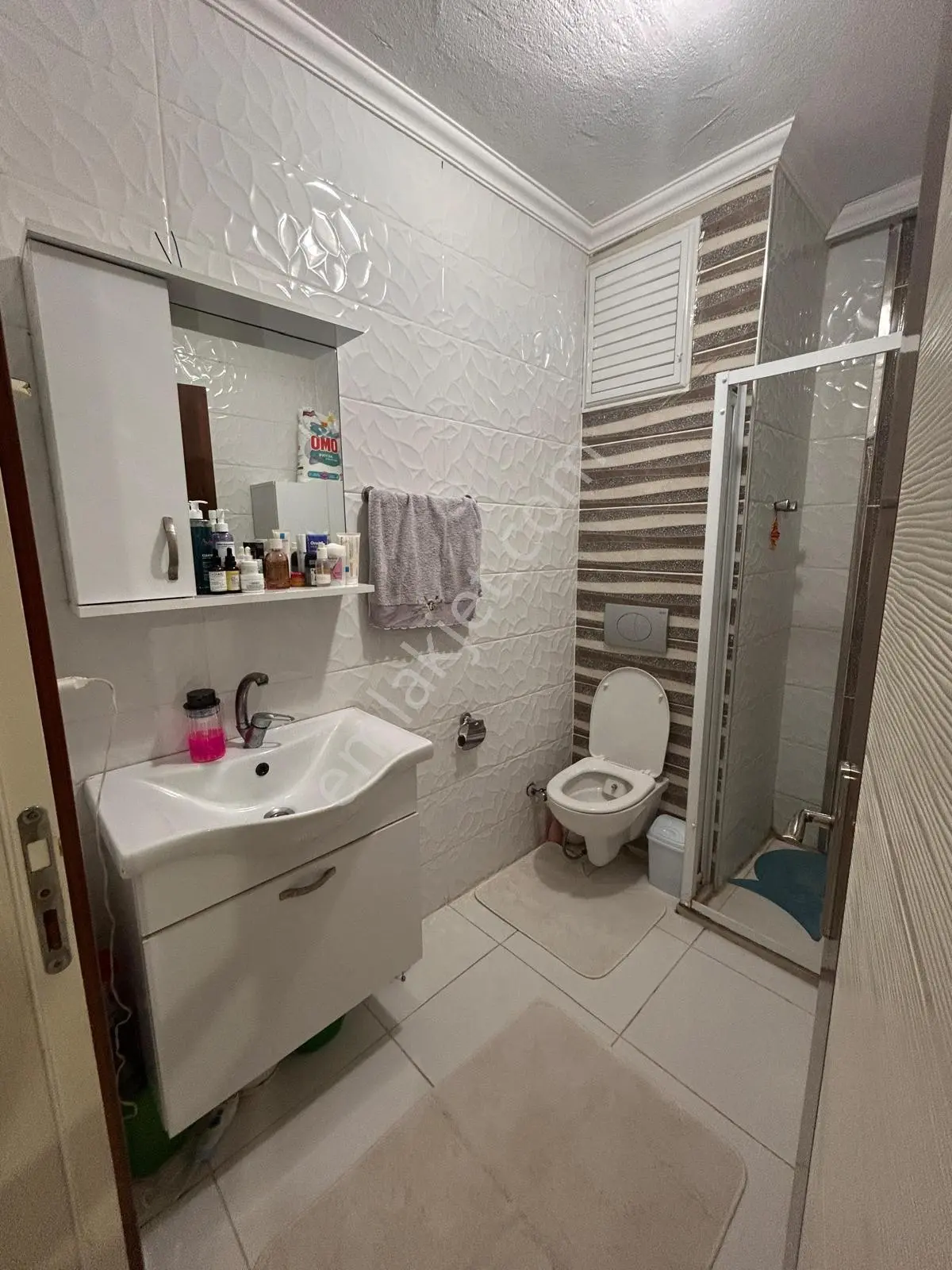 Davutlar Merkezde Eşyalı, Taşınmaya Hazır 1+1 Geniş Balkonlu Satılık Daire — fotoğraf 24