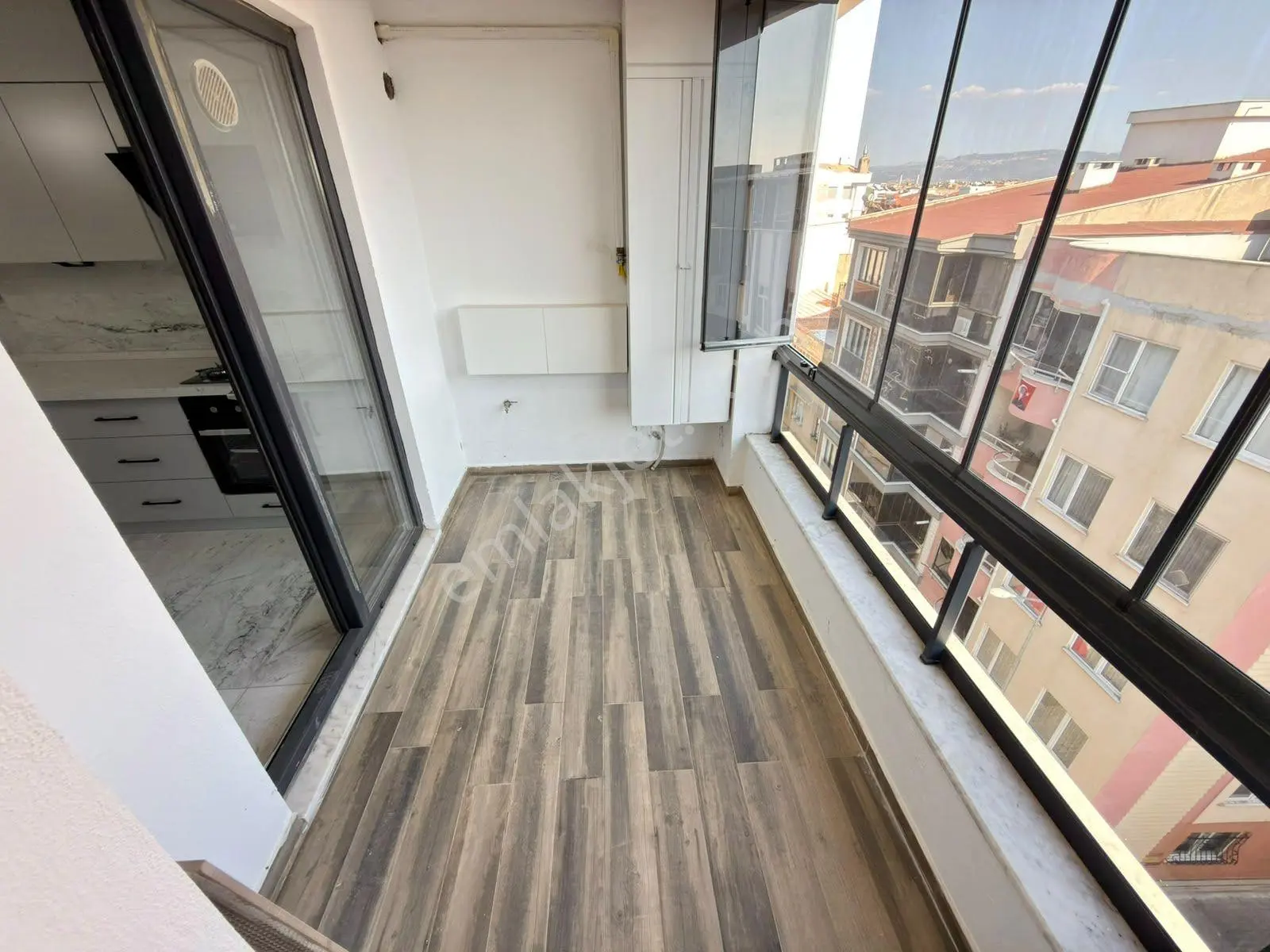 Yüksel'den Şehir Merkezinde Cam Balkonlu Lüks Ön Cephe 3+1 Satılık Daire — fotoğraf 12