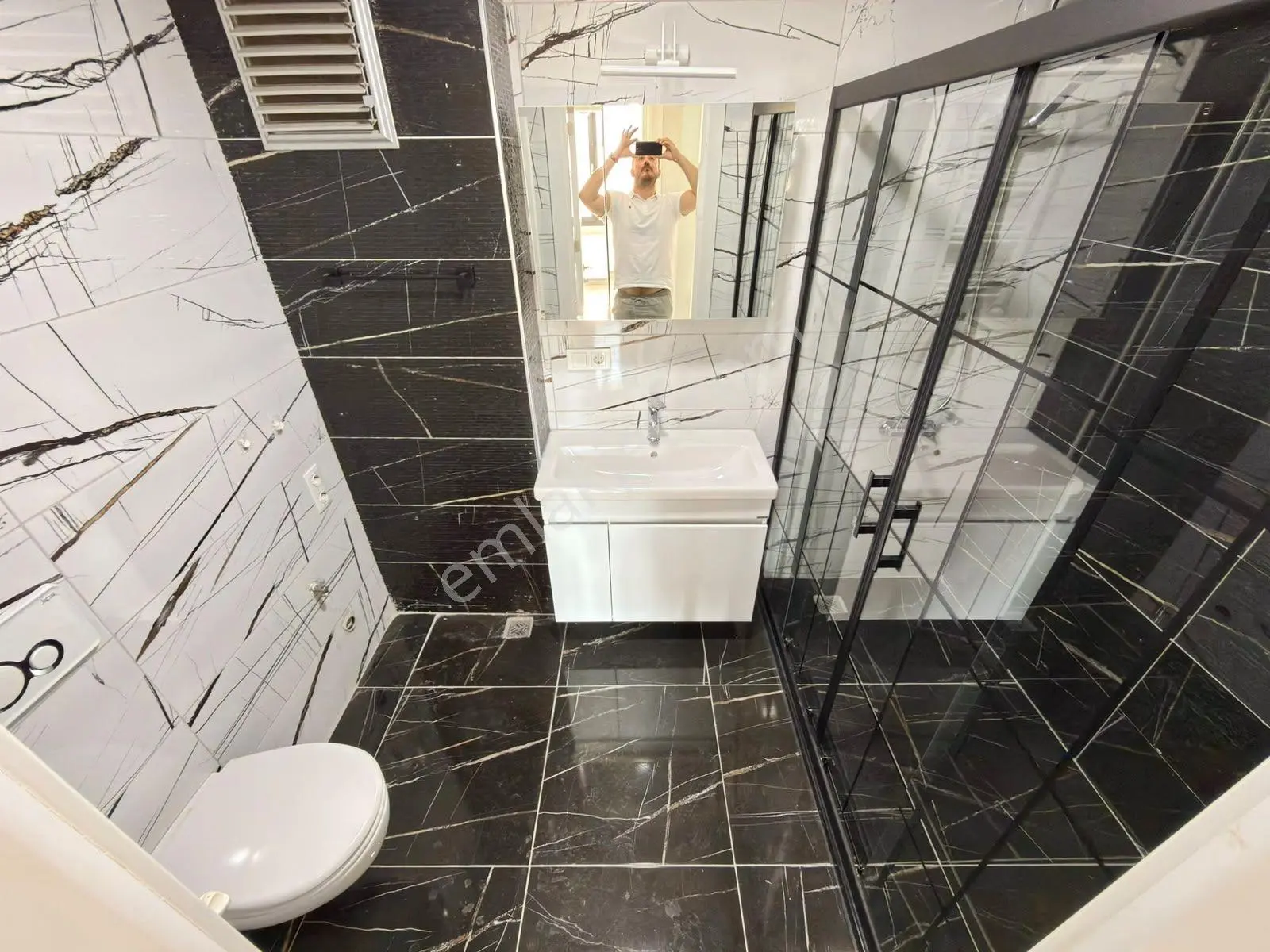 Yüksel'den Şehir Merkezinde Cam Balkonlu Lüks Ön Cephe 3+1 Satılık Daire — fotoğraf 24