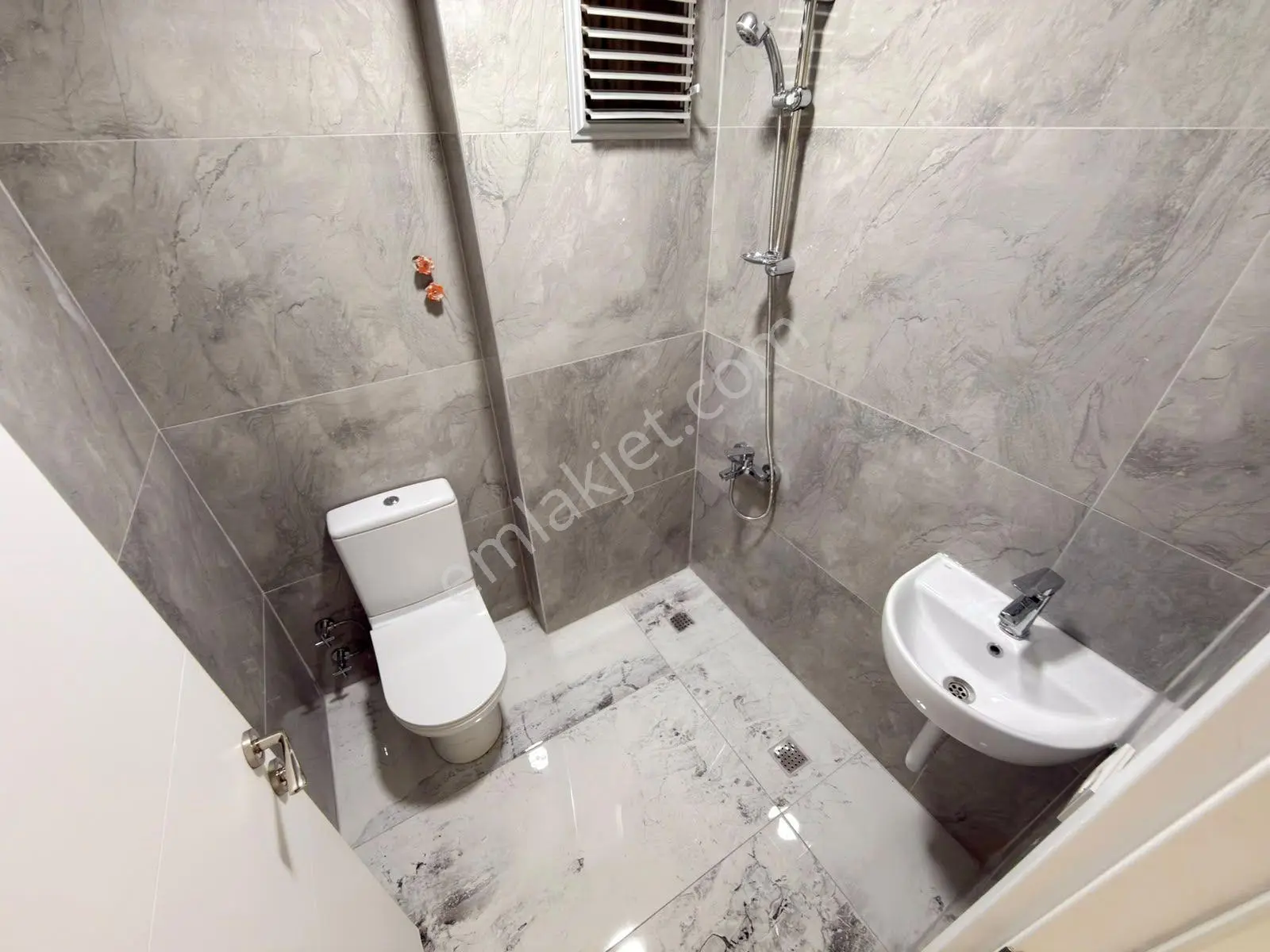 Yüksel'den Şehir Merkezinde Cam Balkonlu Lüks Ön Cephe 3+1 Satılık Daire — fotoğraf 27
