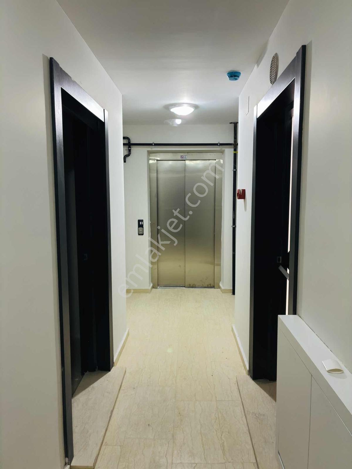 İz'den Kıyıboyunda Sıfır | Çift Banyo | 2 Balkon | Geniş 2+1 — fotoğraf 20