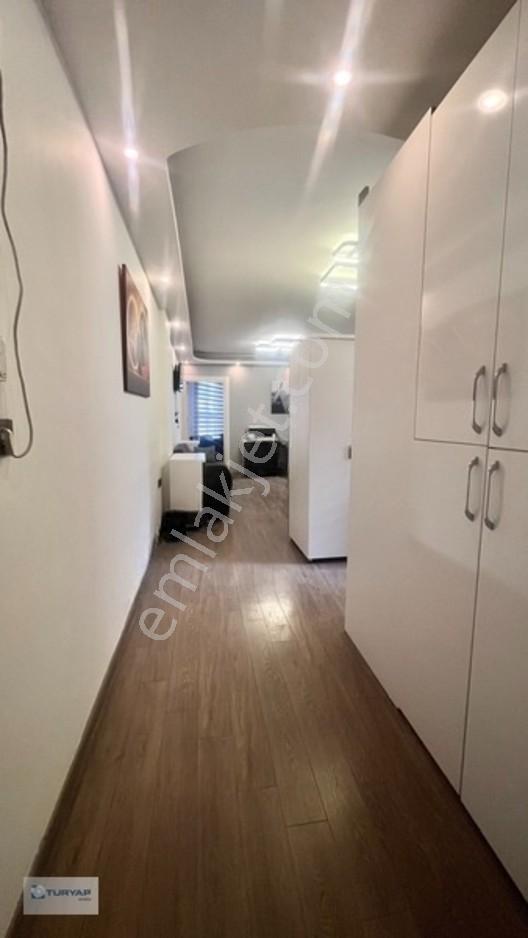 Balatçık Meydanda Katip Çelebi Üniversitesine Yakın 1+1 — fotoğraf 3