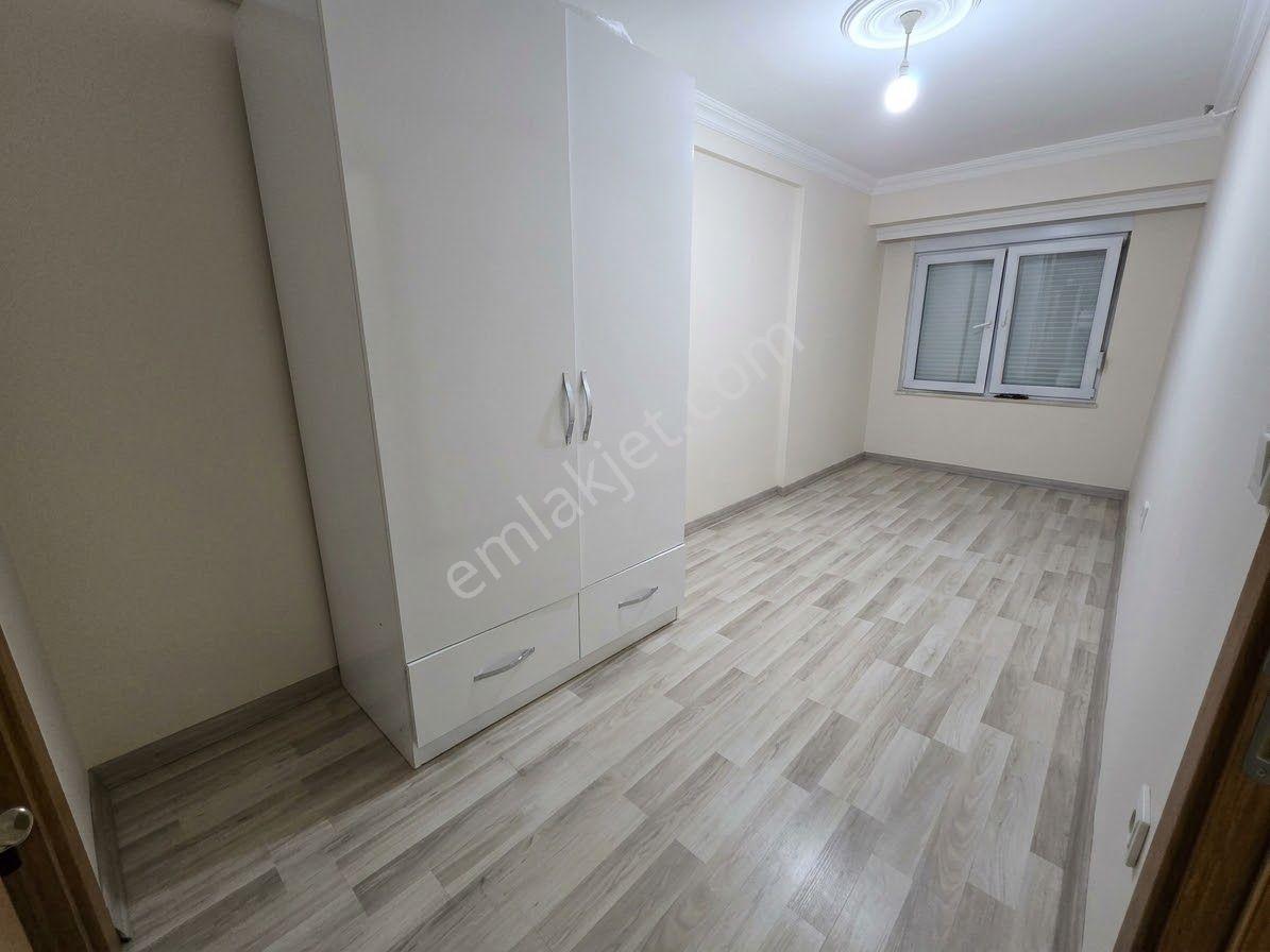 Serik En Merkezi Konumda Katta Kapalı Otoparkli 3+1 — fotoğraf 9