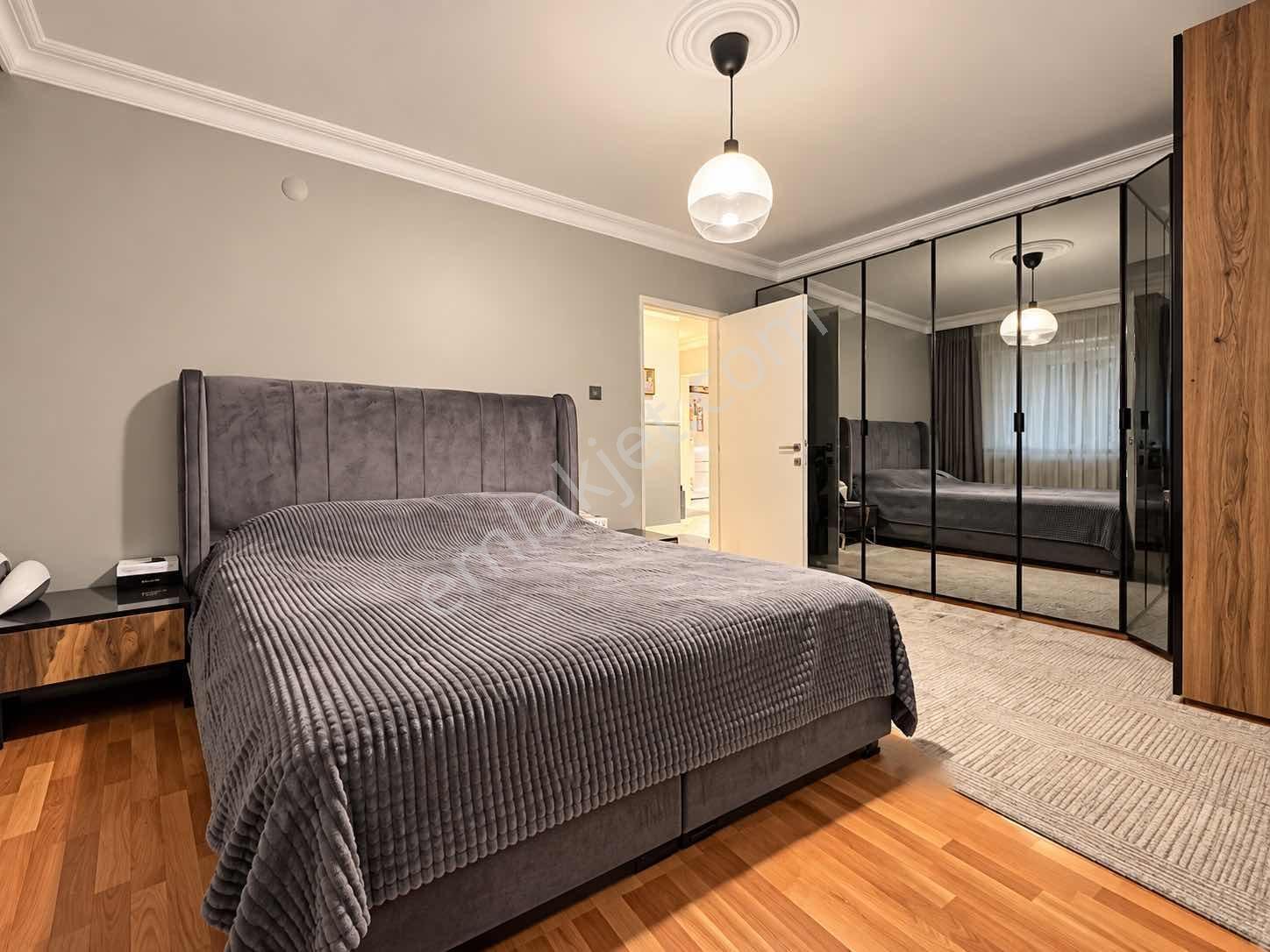 Çengelköy Ata-2 De Özel Dekorasyonlu 112 M2 Masrafsız Daire — fotoğraf 10