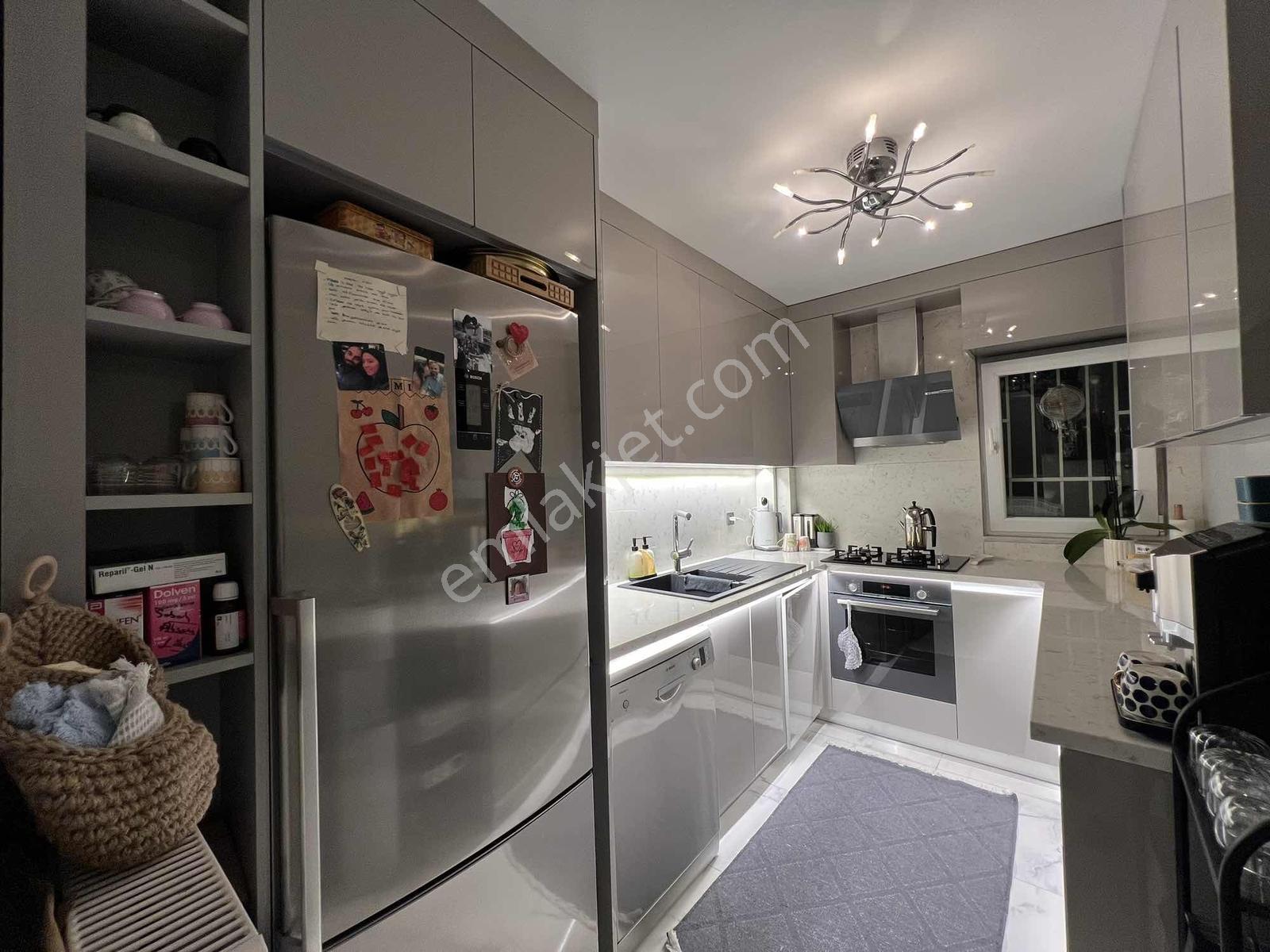 Çengelköy Ata-2 De Özel Dekorasyonlu 112 M2 Masrafsız Daire — fotoğraf 16