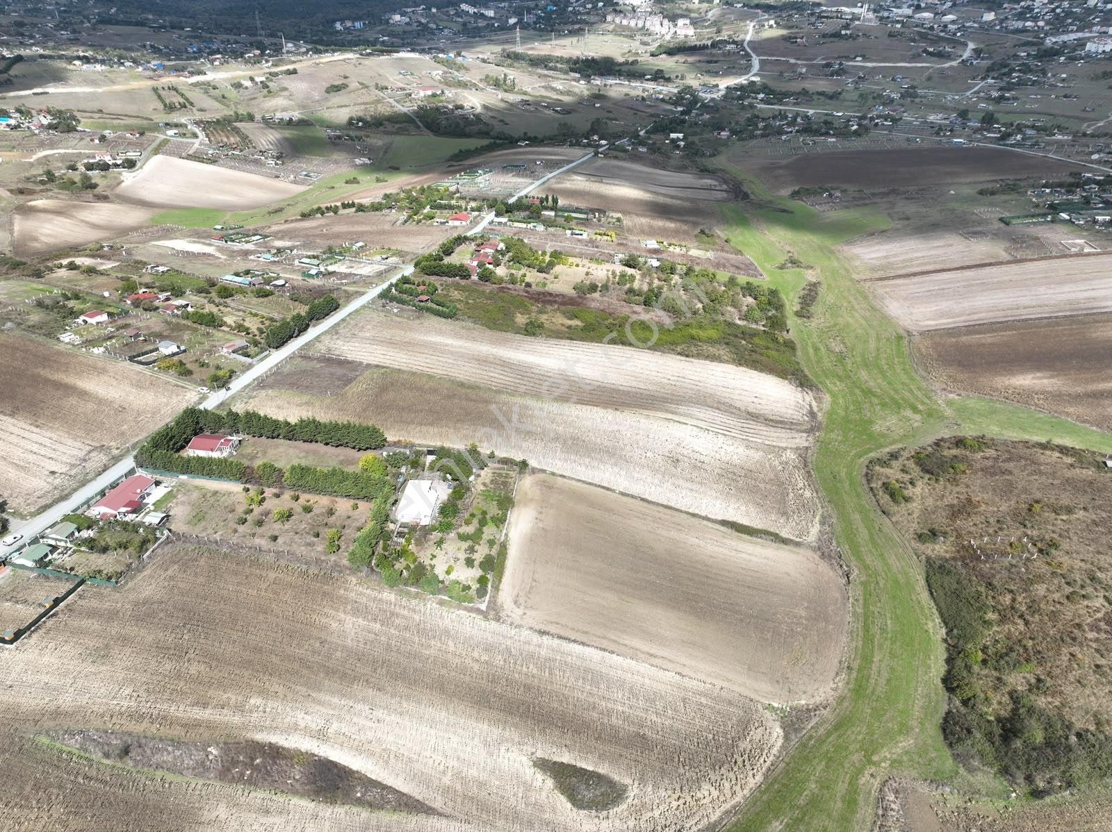 Çilingir Yenişehir İmar Planları İçerisinde Satılık 2080 M2 — fotoğraf 13