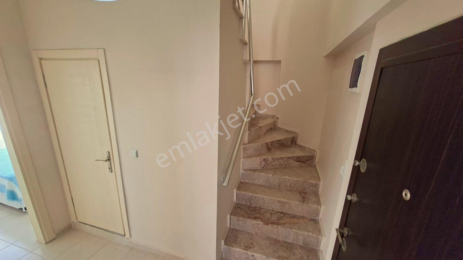 Didim Hisar Mahallesinde Havuzlu Sitede 3+1 Dubleks Eşyalı Daire — fotoğraf 16