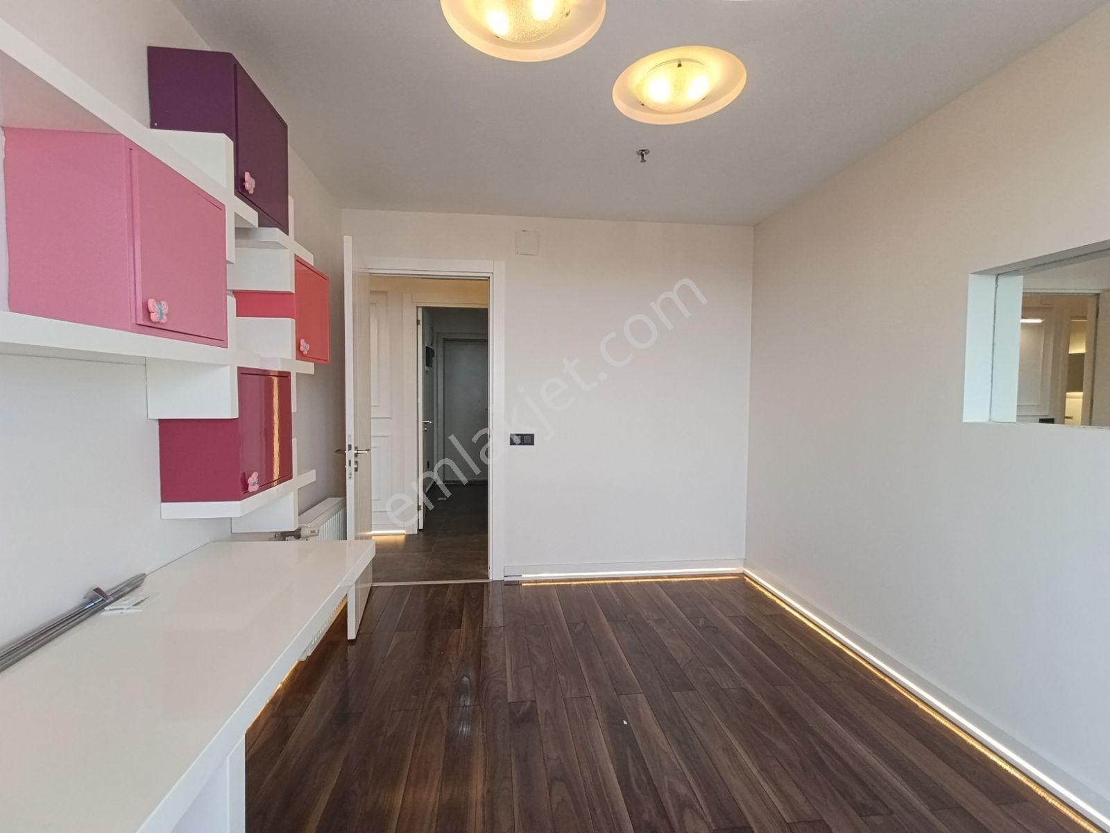 Pınar Mah/premium Site'de/7*24 Güvenlikli/havuzlu 3+1 Daire — fotoğraf 26