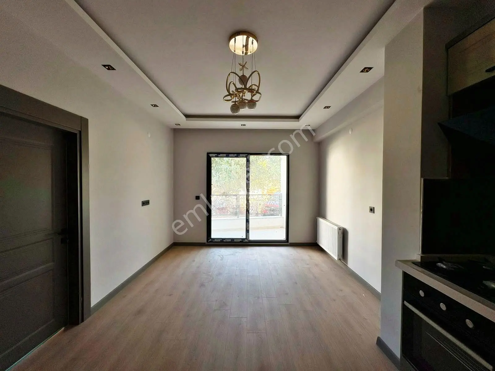 Aktif'ten Zeytinli'de Satılık Ön Cephe Doğa İle İç İçe Harika 1+1 Daire — fotoğraf 15
