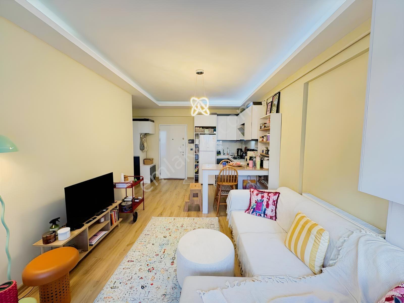 İncek'te Ada Mutfaklı Butik Site Geniş 1+1 Full Eşyalı Satılık — fotoğraf 20