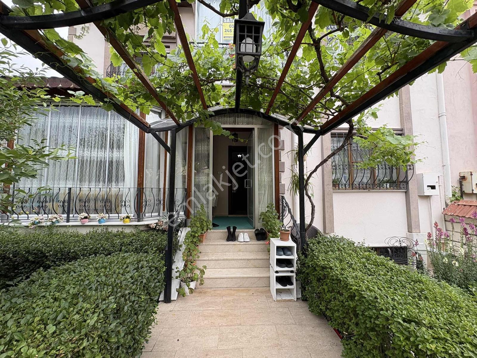 Melikşahta 305 M² Arsa Paylı 4+1 Villa | Ticari Kullanıma Uygun — fotoğraf 2