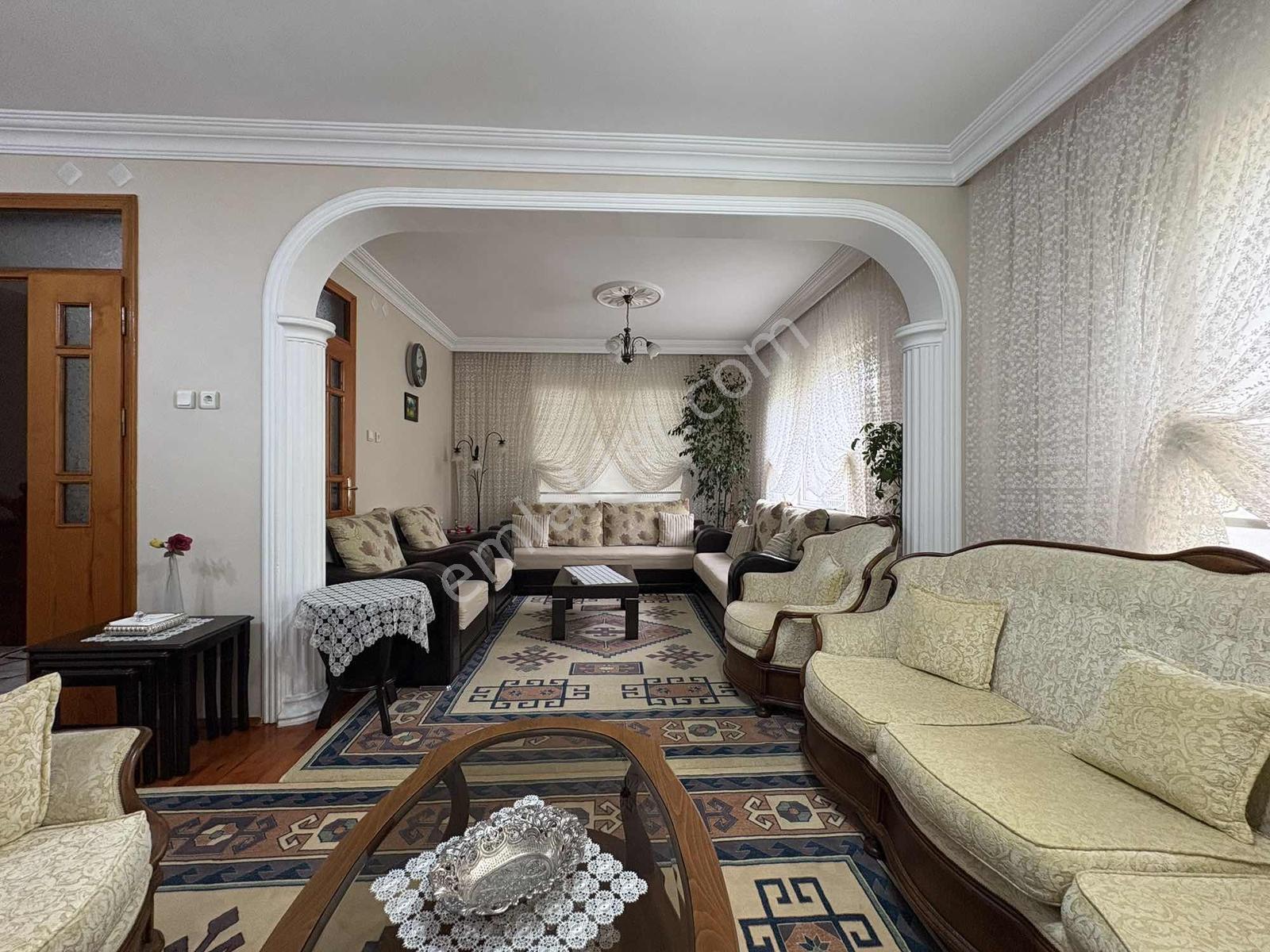 Melikşahta 305 M² Arsa Paylı 4+1 Villa | Ticari Kullanıma Uygun — fotoğraf 4