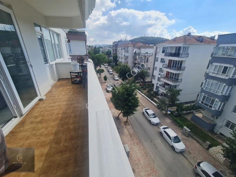 C21 Trust | Erdek Yalı Mah. Kurbağlı'da Satılık 2+1 Daire — fotoğraf 5