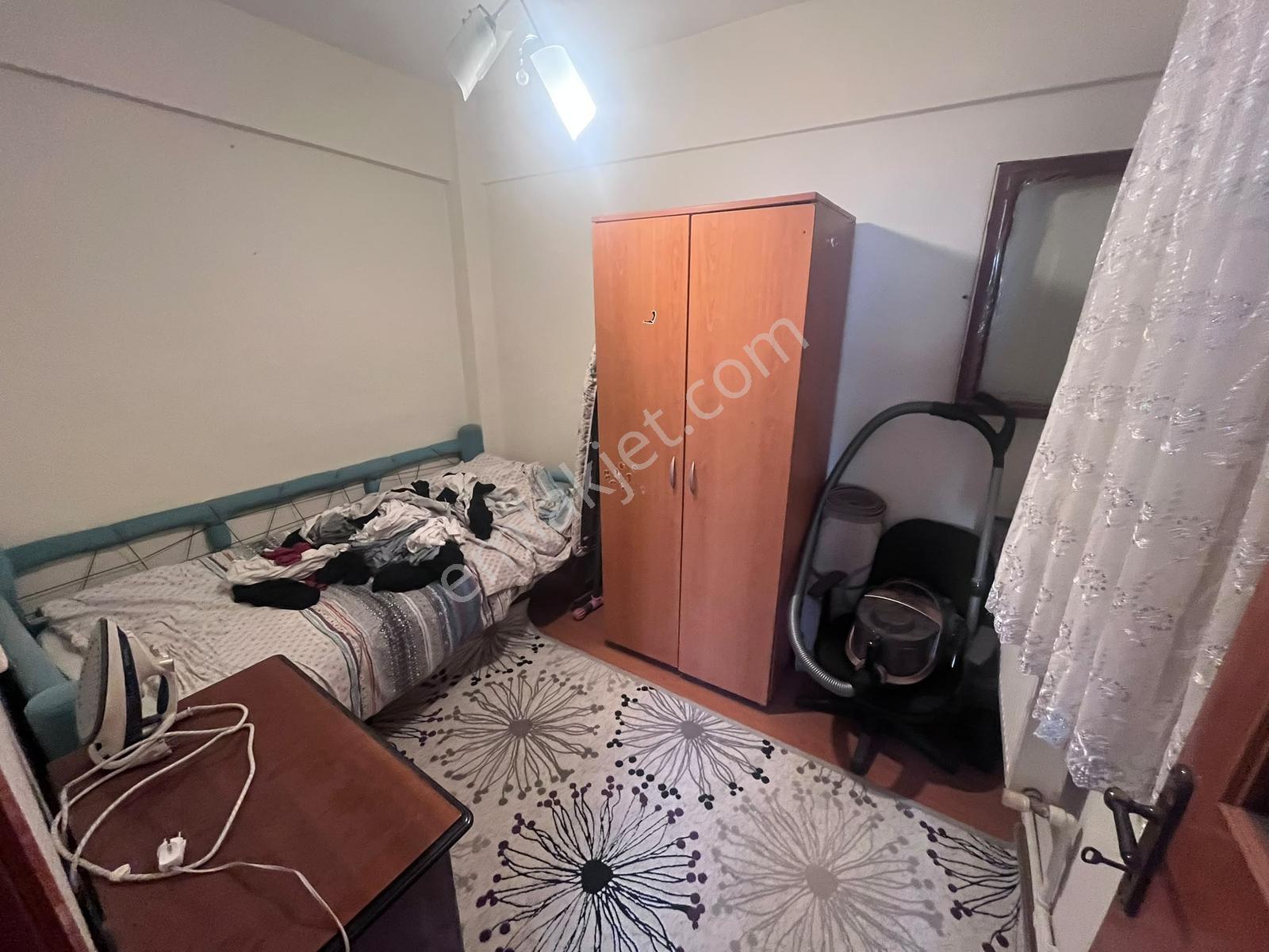 Gültepe'de Metrobüsün Dibinde Kaçak Katı Olmayan 2+1 90m2 Daire — fotoğraf 26