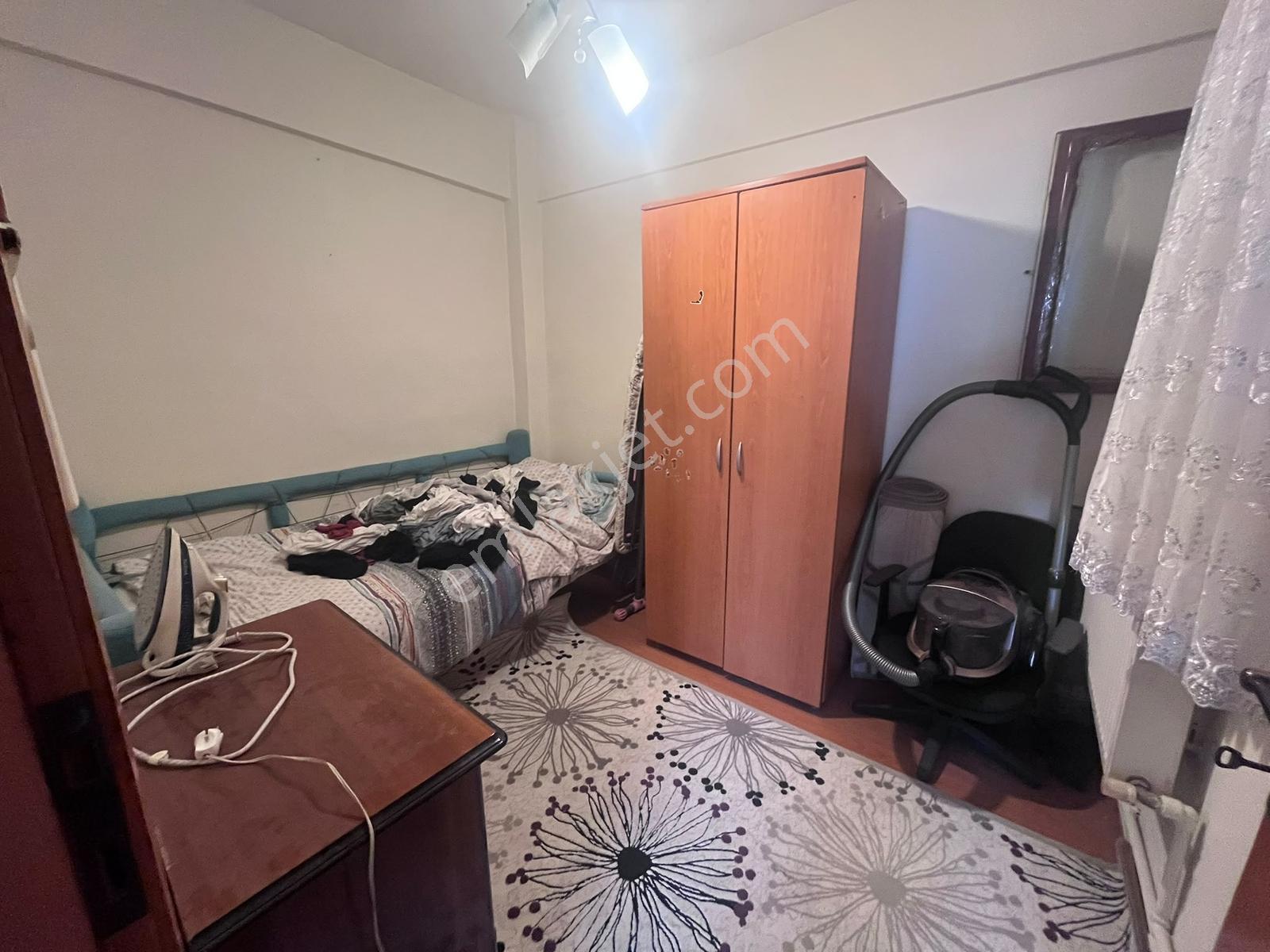 Gültepe'de Metrobüsün Dibinde Kaçak Katı Olmayan 2+1 90m2 Daire — fotoğraf 28