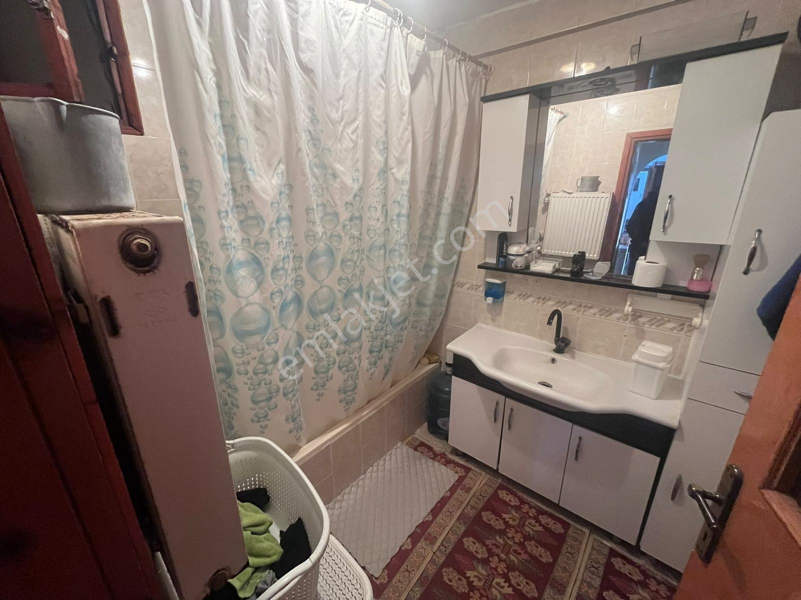 Gültepe'de Metrobüsün Dibinde Kaçak Katı Olmayan 2+1 90m2 Daire — fotoğraf 32