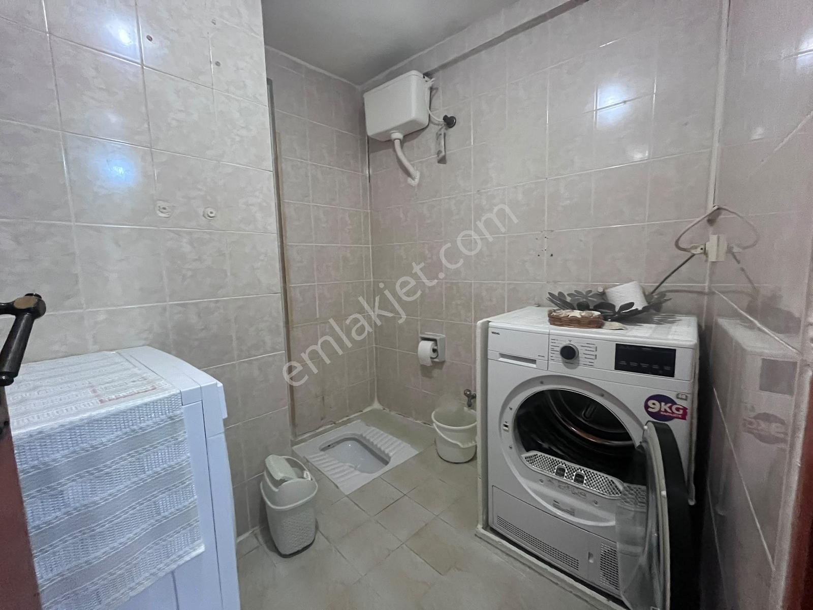 Gültepe'de Metrobüsün Dibinde Kaçak Katı Olmayan 2+1 90m2 Daire — fotoğraf 35