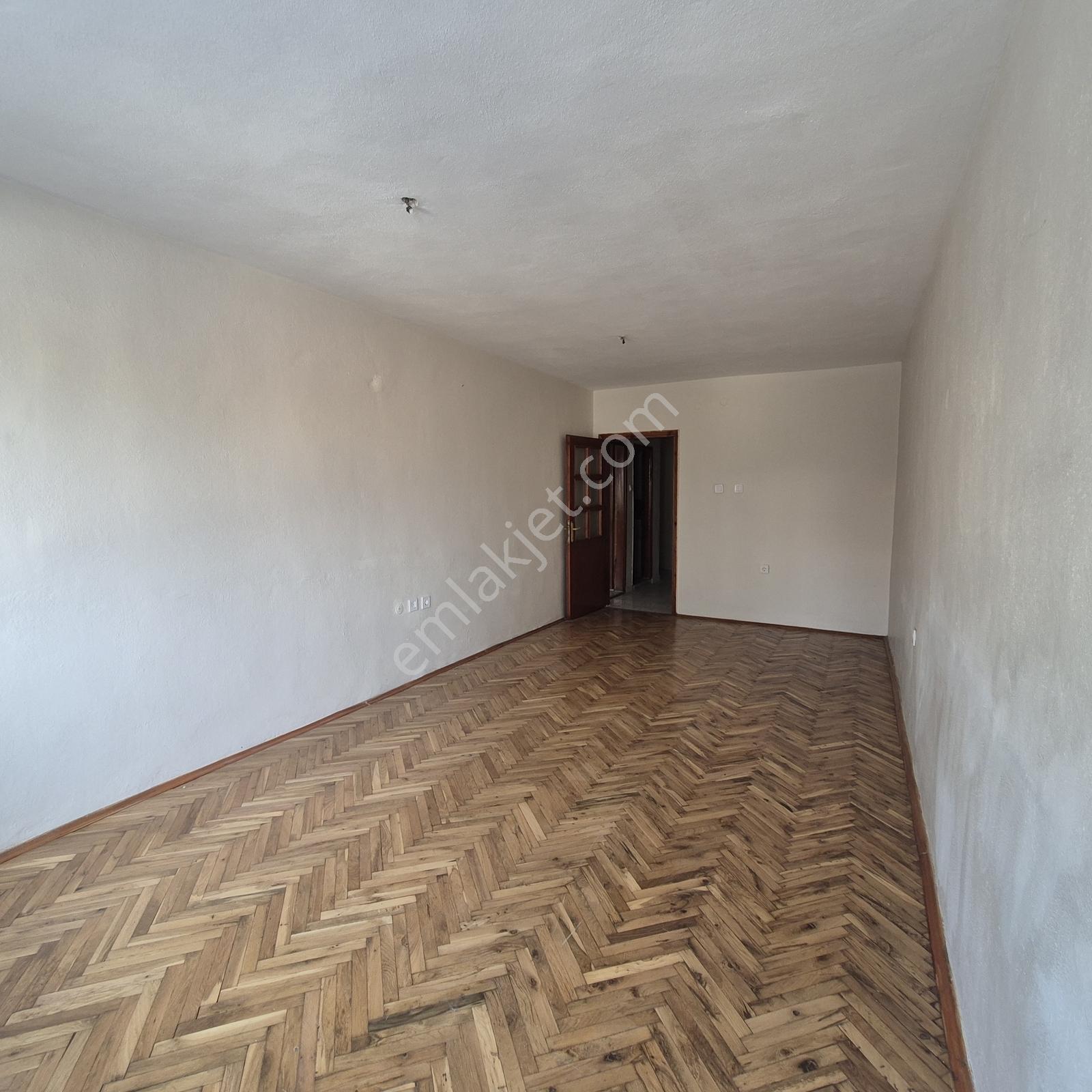 Rw Detay'dan Yenidoğan Mah. Satılık 3+1 Daire — fotoğraf 6