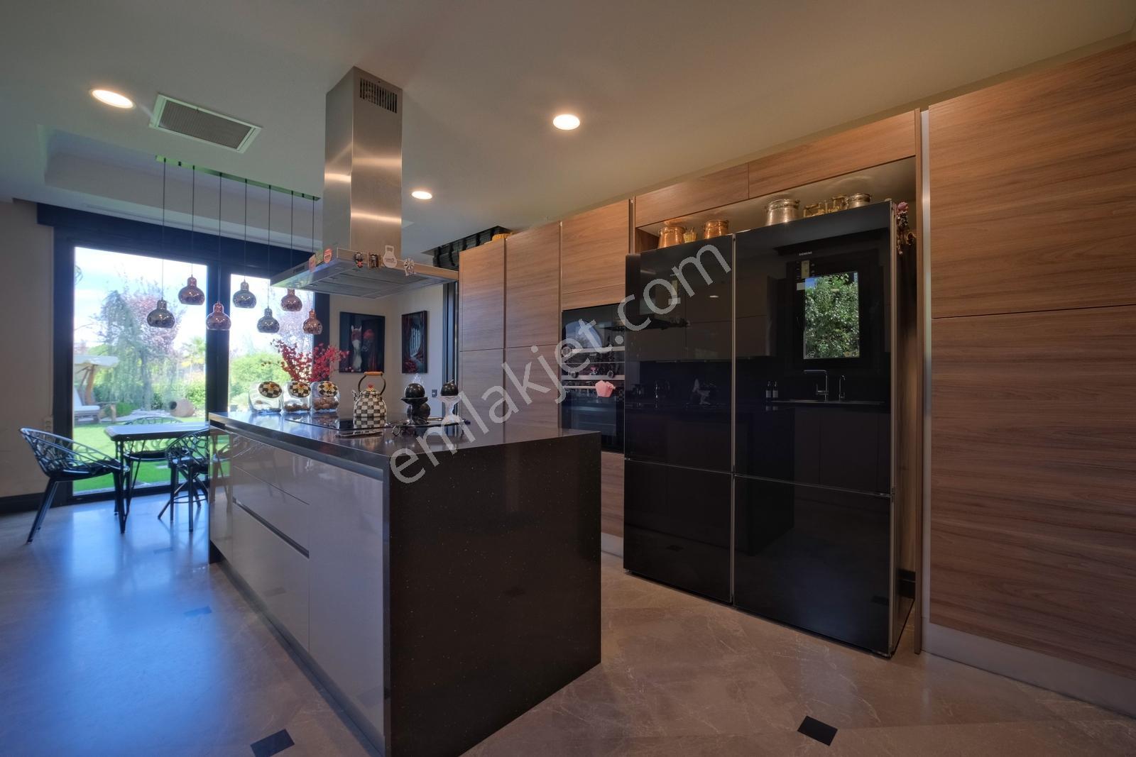 Mesa Yeşilyaka Su'da Derya Modeli 5+1 Satılık Özel Villa — fotoğraf 16