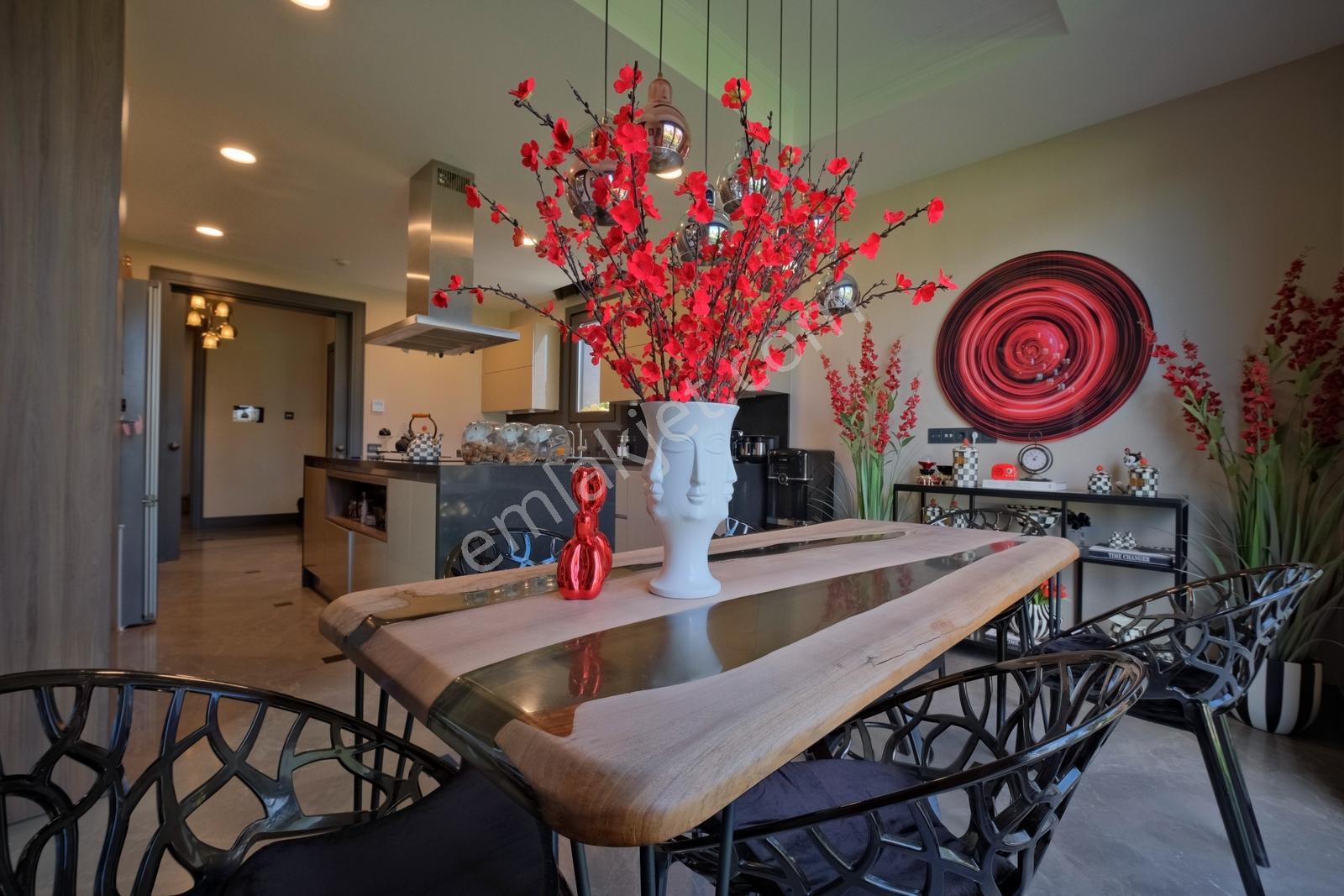 Mesa Yeşilyaka Su'da Derya Modeli 5+1 Satılık Özel Villa — fotoğraf 17