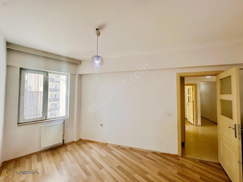 Barak Mah. Yeşil Vadi Konutları 3+1 Satılık Daire — fotoğraf 3