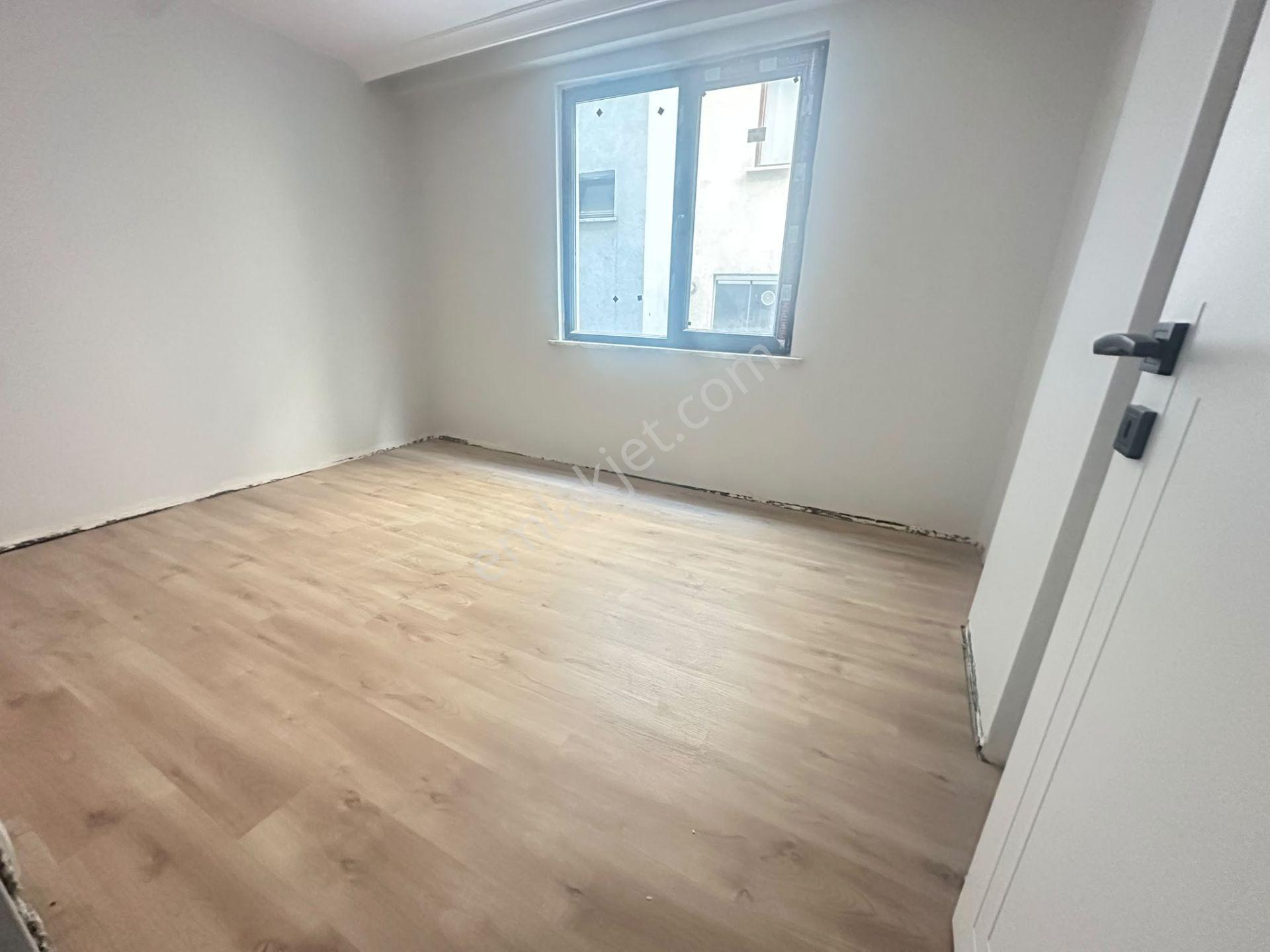 Özgür İnşaat'tan Cebeci Mahallesinde 0 Oturuma Hazır 2+1 110 M2 1,kat Ebeveyn Banyolu Fırsat Daire ! — fotoğraf 9
