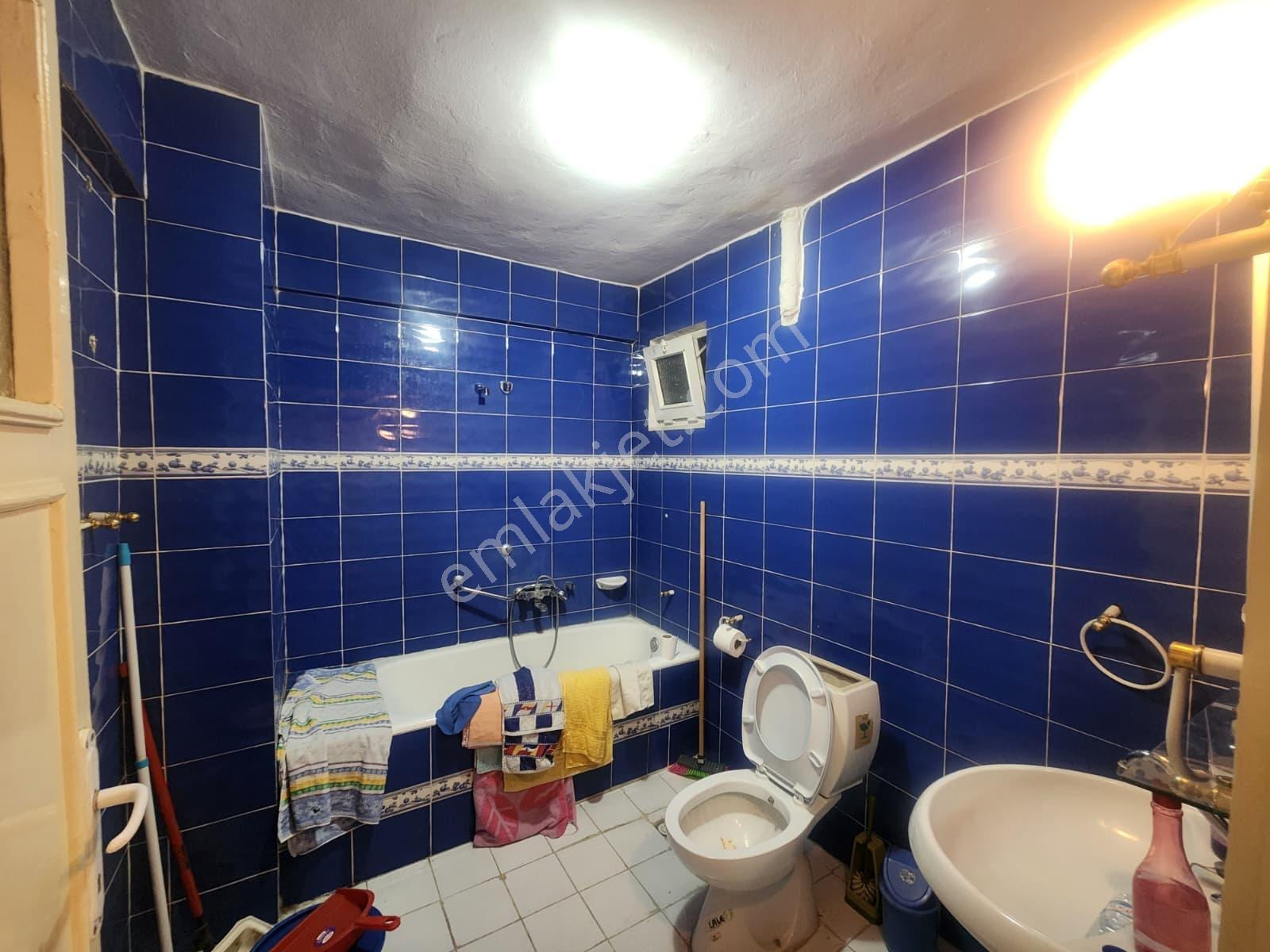 Demetevler'de Cadde Üzerinde 3+1 Asansörlü Katta Satılık Daire — fotoğraf 34
