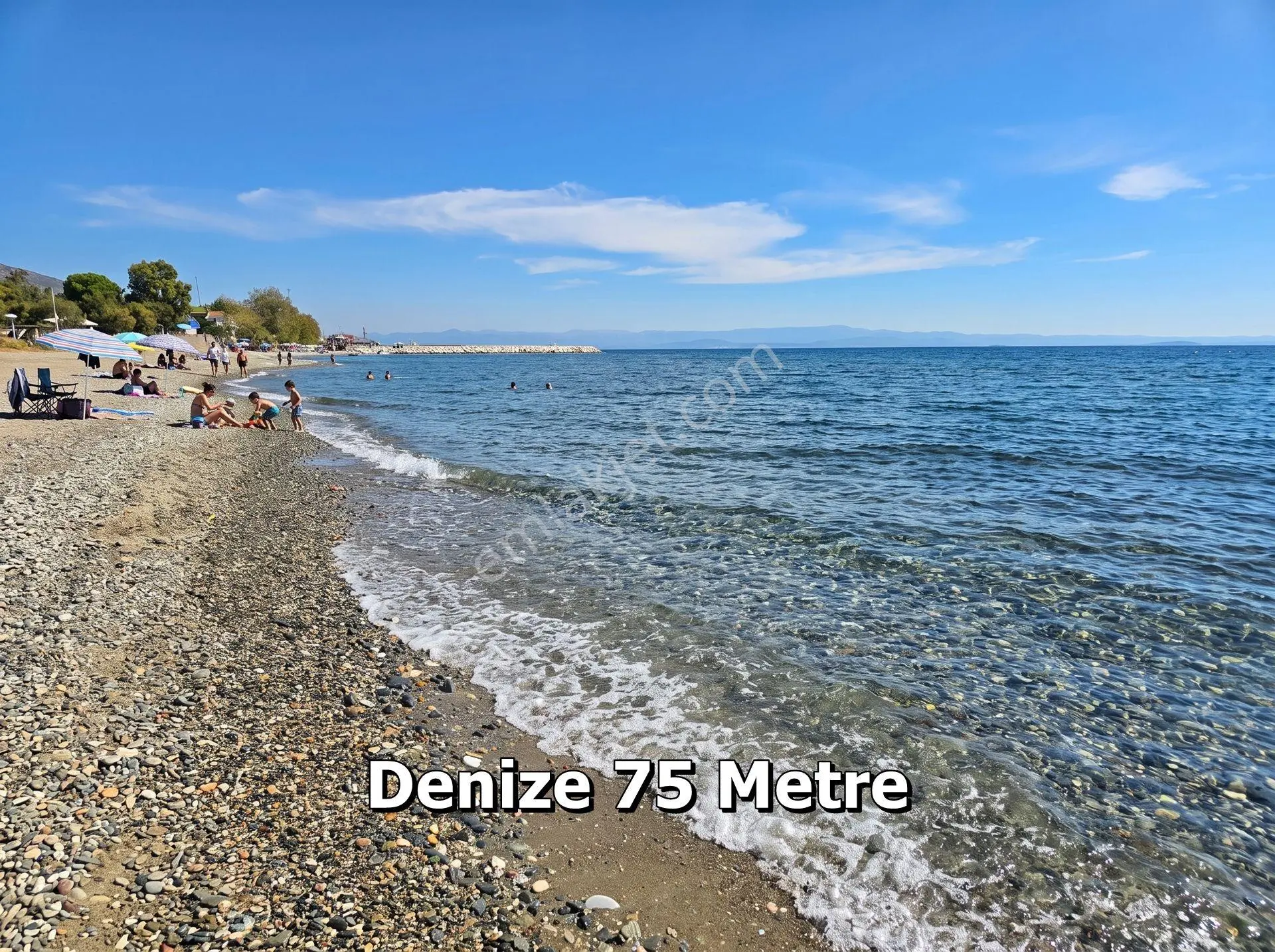 Altınoluk Sahilde Satılık Eşyalı 1+1 | Denize 75 Metre | Anayolun Deniz Tarafında — fotoğraf 3