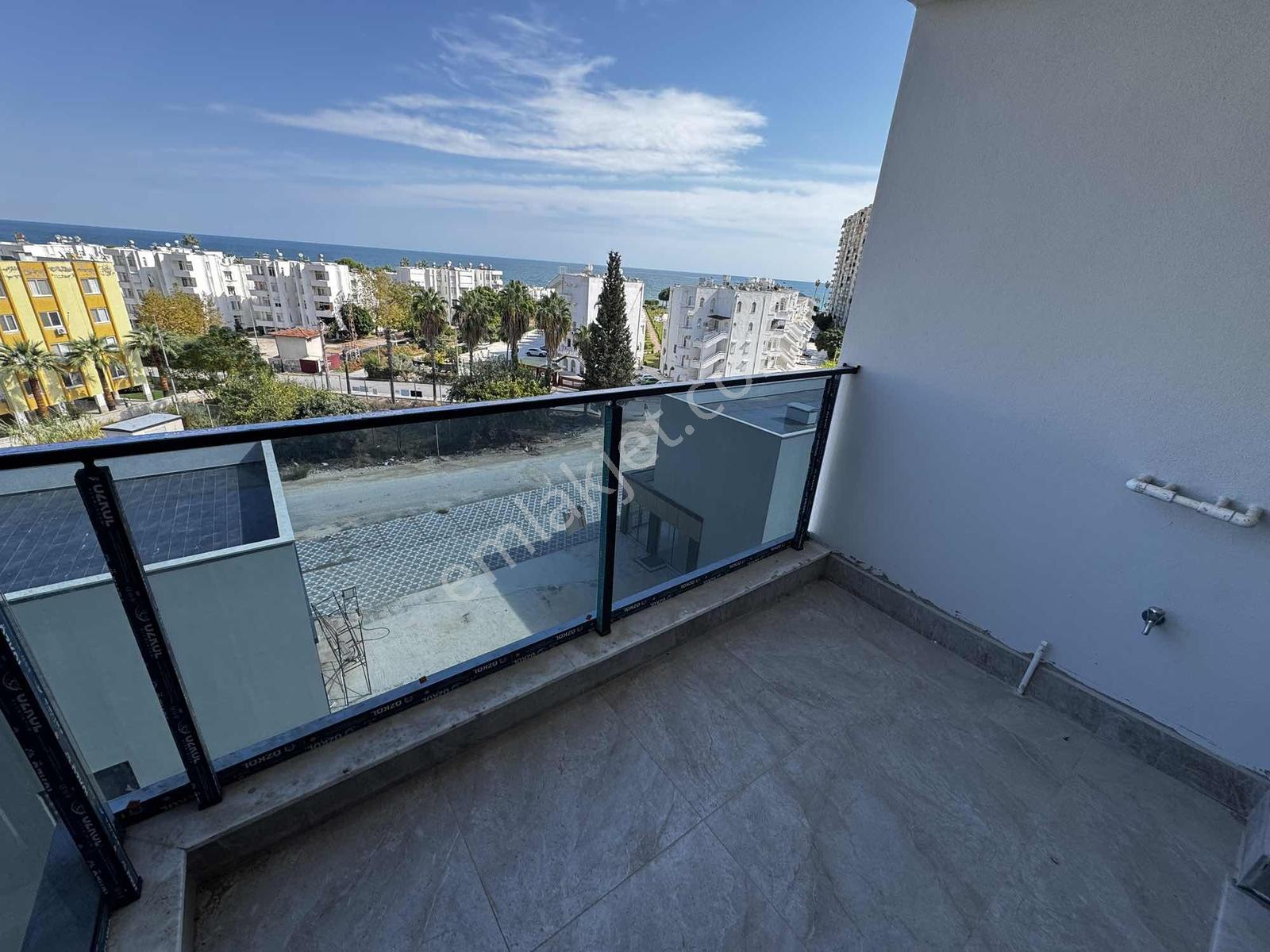 Metin Gayrimenkul'den/çeşmeli'de Deniz Manzaralı/satılık1+1 — fotoğraf 13