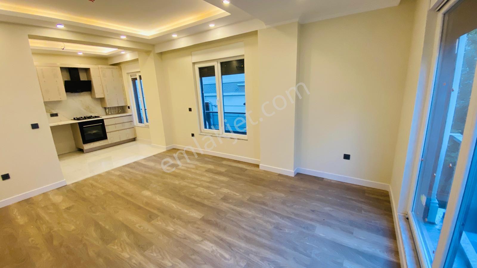 Nezih Lokasyonda Ultra Lüx 2+1 Ara Kat Daire — fotoğraf 7