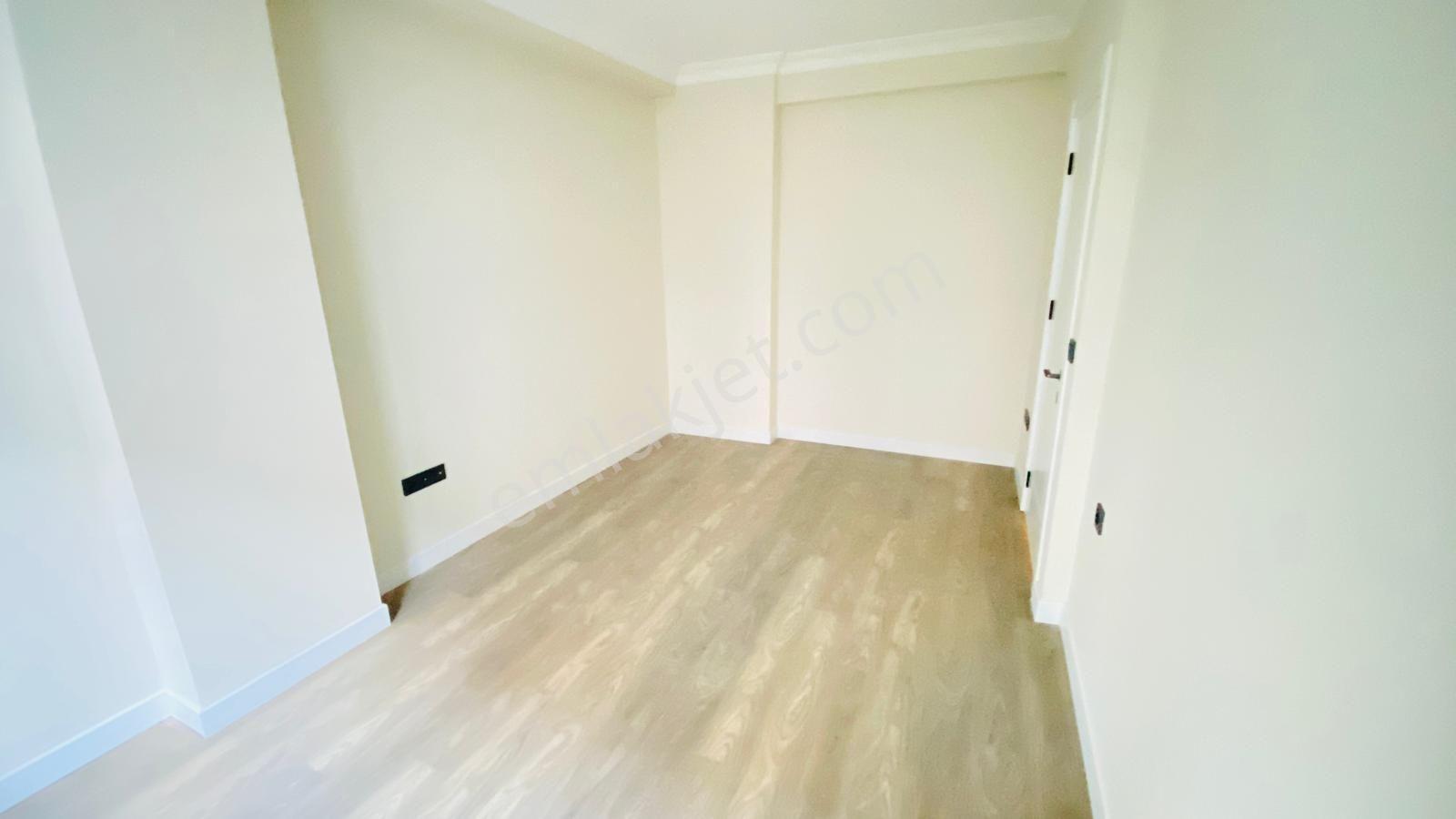 Nezih Lokasyonda Ultra Lüx 2+1 Ara Kat Daire — fotoğraf 13