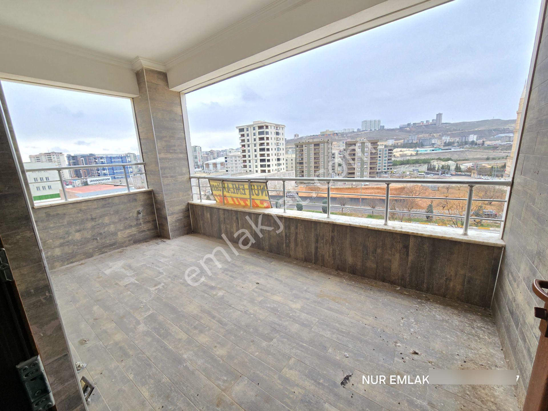Atakentte Kapalı Otoparklı 4+1 Geniş Lüx Daire **nur Emlak ** — fotoğraf 8