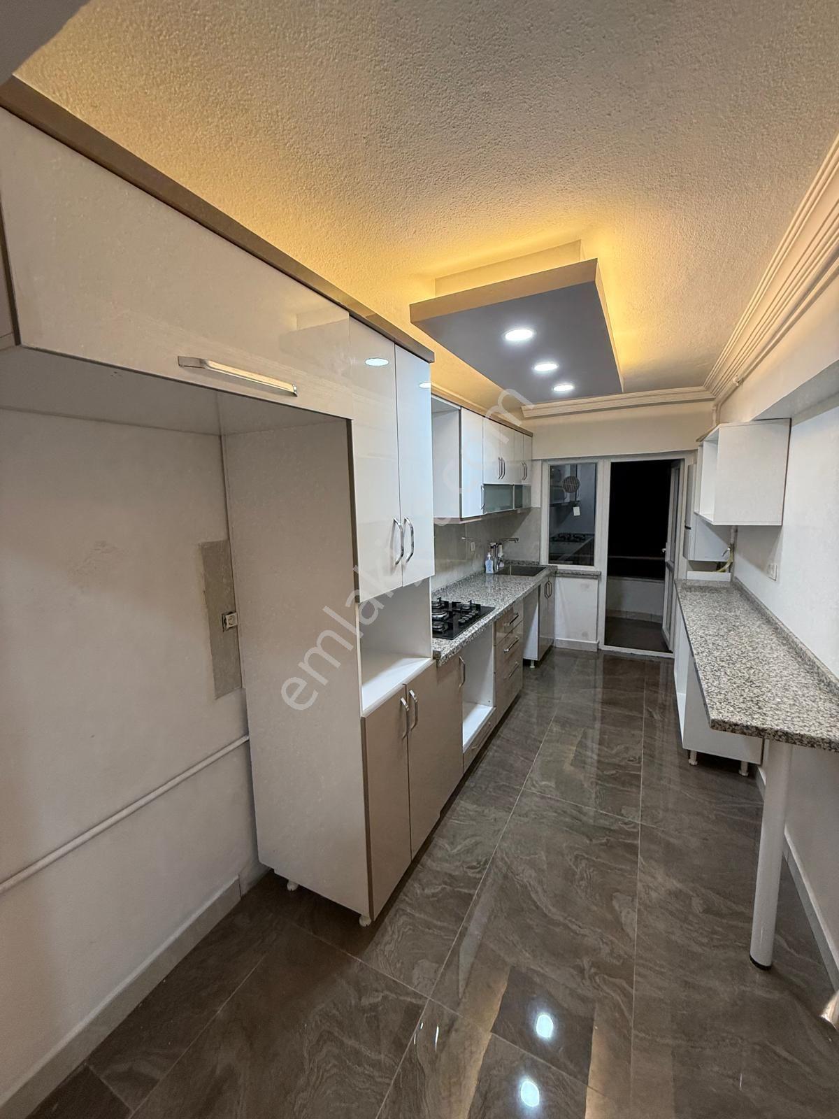 Bahçelerüstü Mah 3+1 Kat 1 İçi Full Yapılı 145m2 Kapalı Teraslı — fotoğraf 19