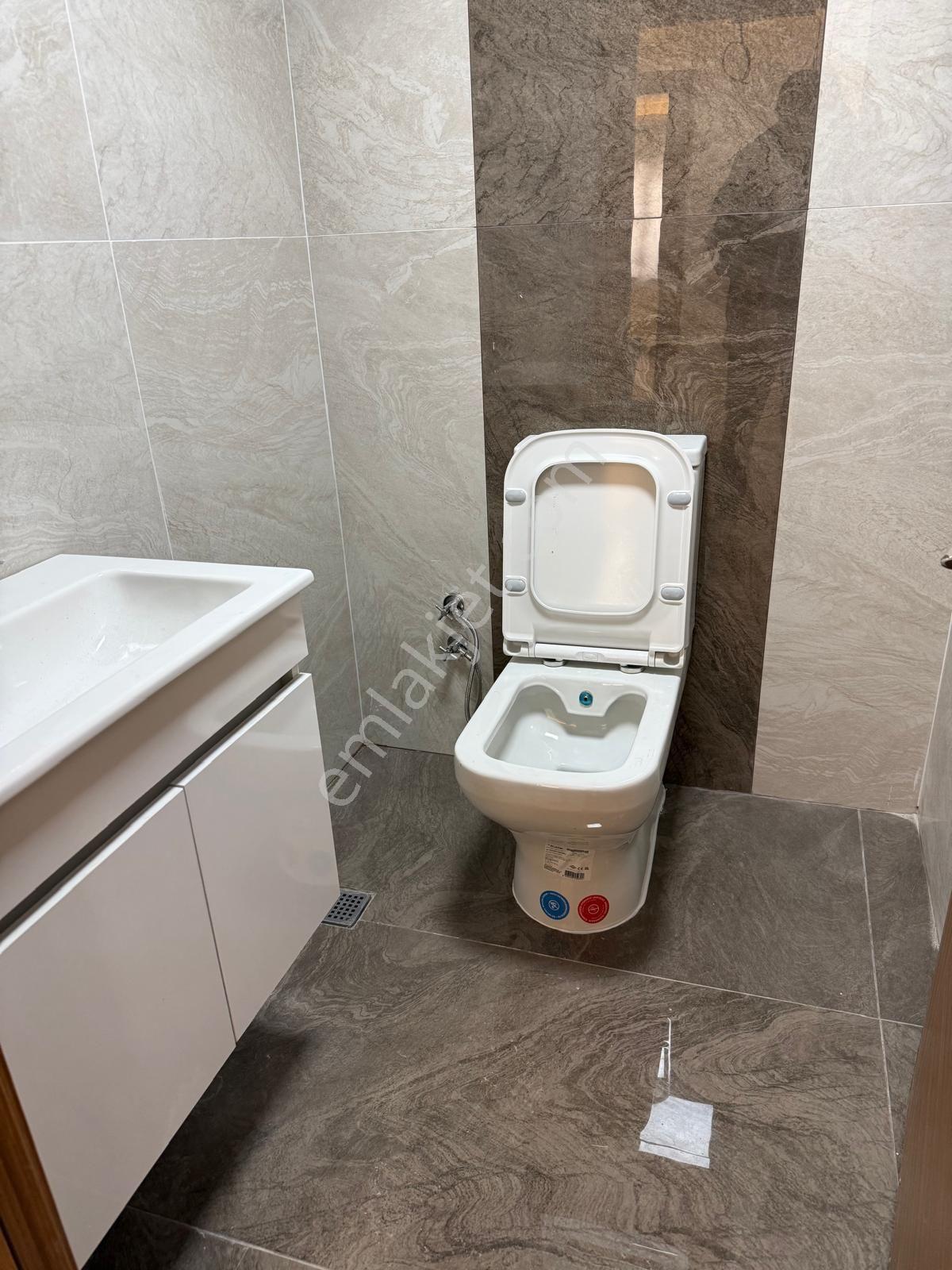 Bahçelerüstü Mah 3+1 Kat 1 İçi Full Yapılı 145m2 Kapalı Teraslı — fotoğraf 27
