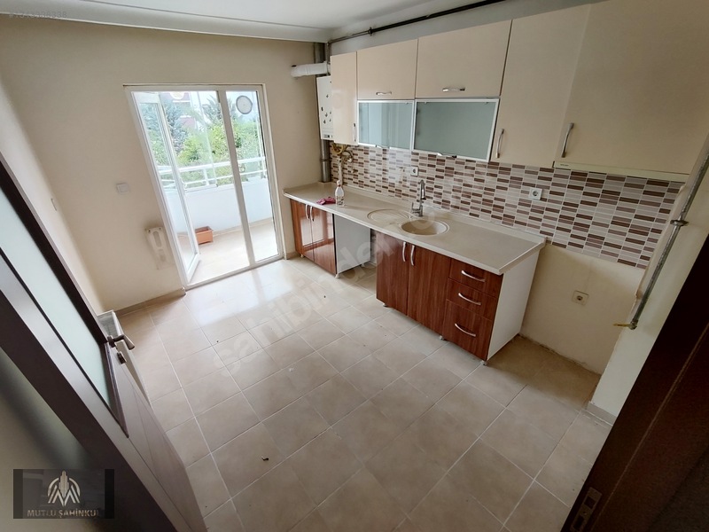 Mamak Devlet Hastanesi Yanı Akasya Sitesi 1.Kat Ön Cephe 2+1