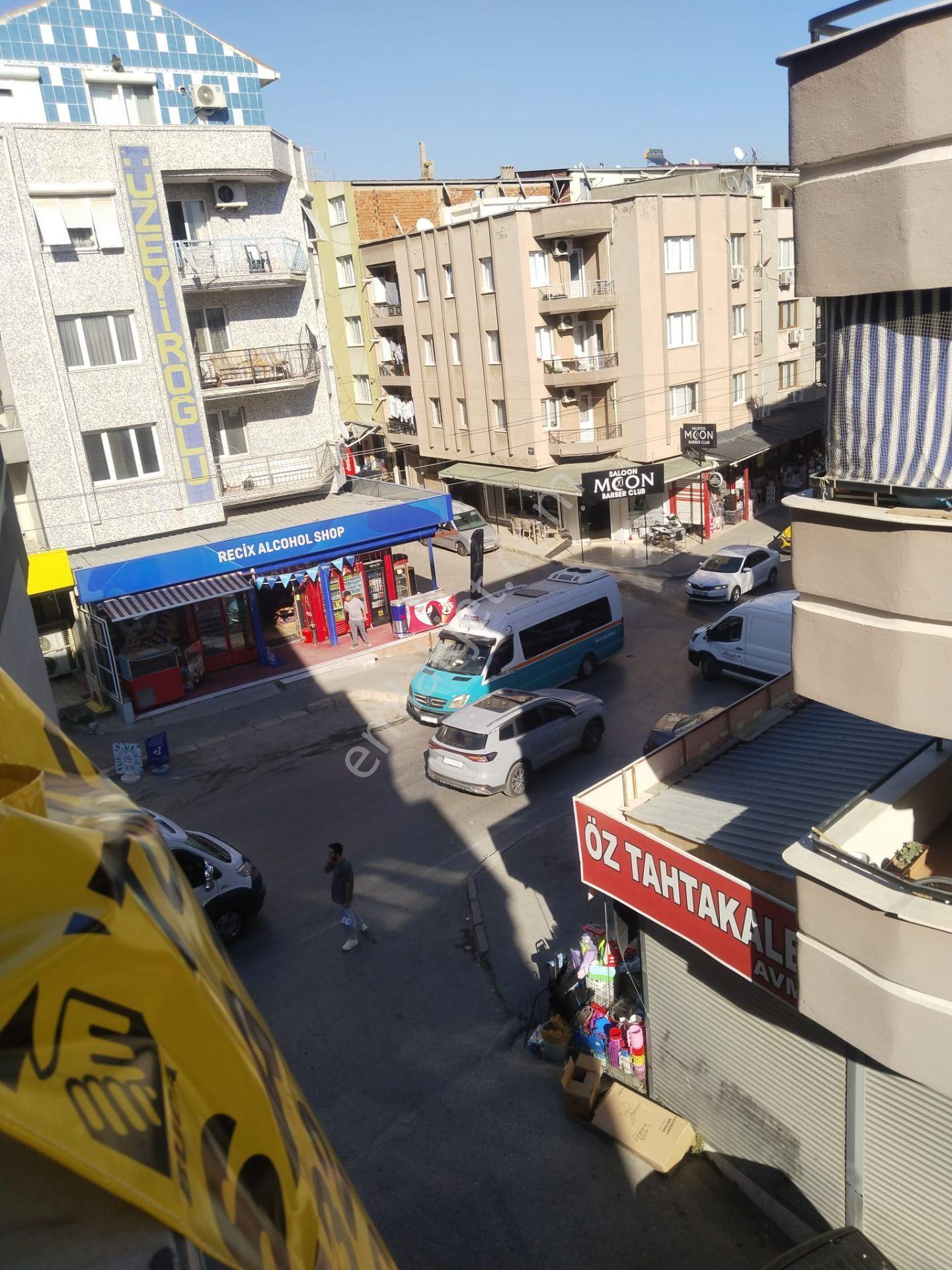 Turyap Buca'dan Hoca Ahmet Yesevi Caddesin'de Satılık 3+1 Daire — fotoğraf 3