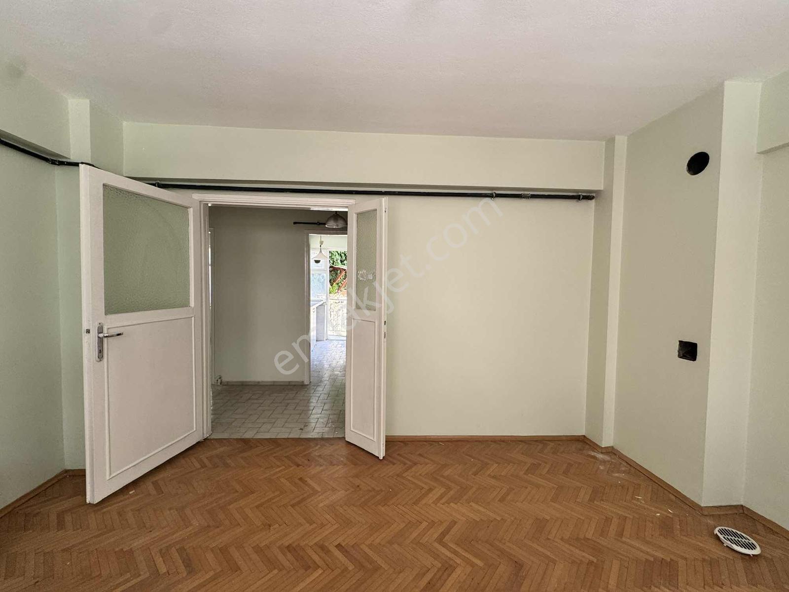 Kristal K2 Pera Hocaalizade 2+1 Satılık Ara Kat Daire — fotoğraf 6